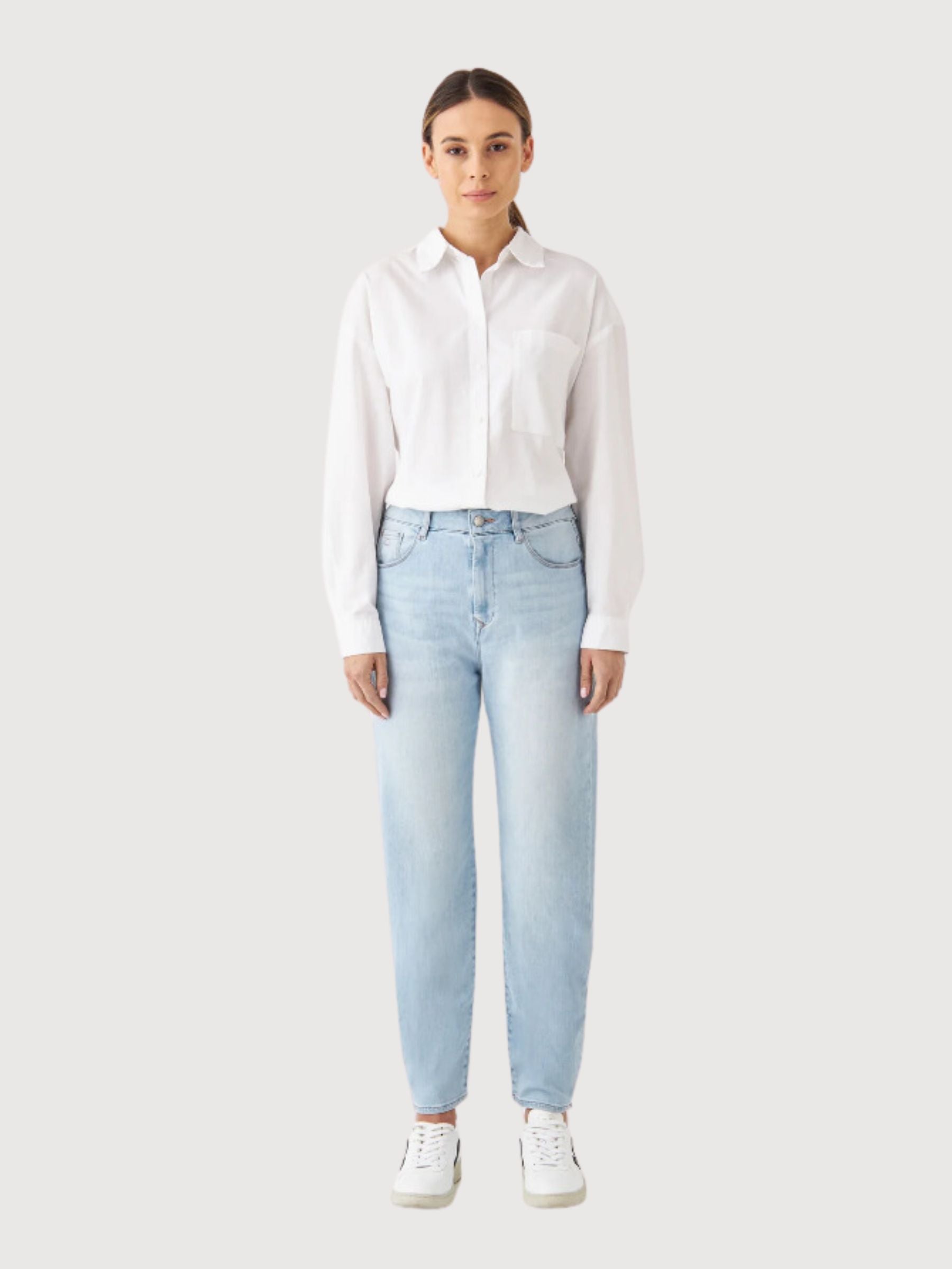 Stardust Jeans Denim O-Form Hellblau | Dawn