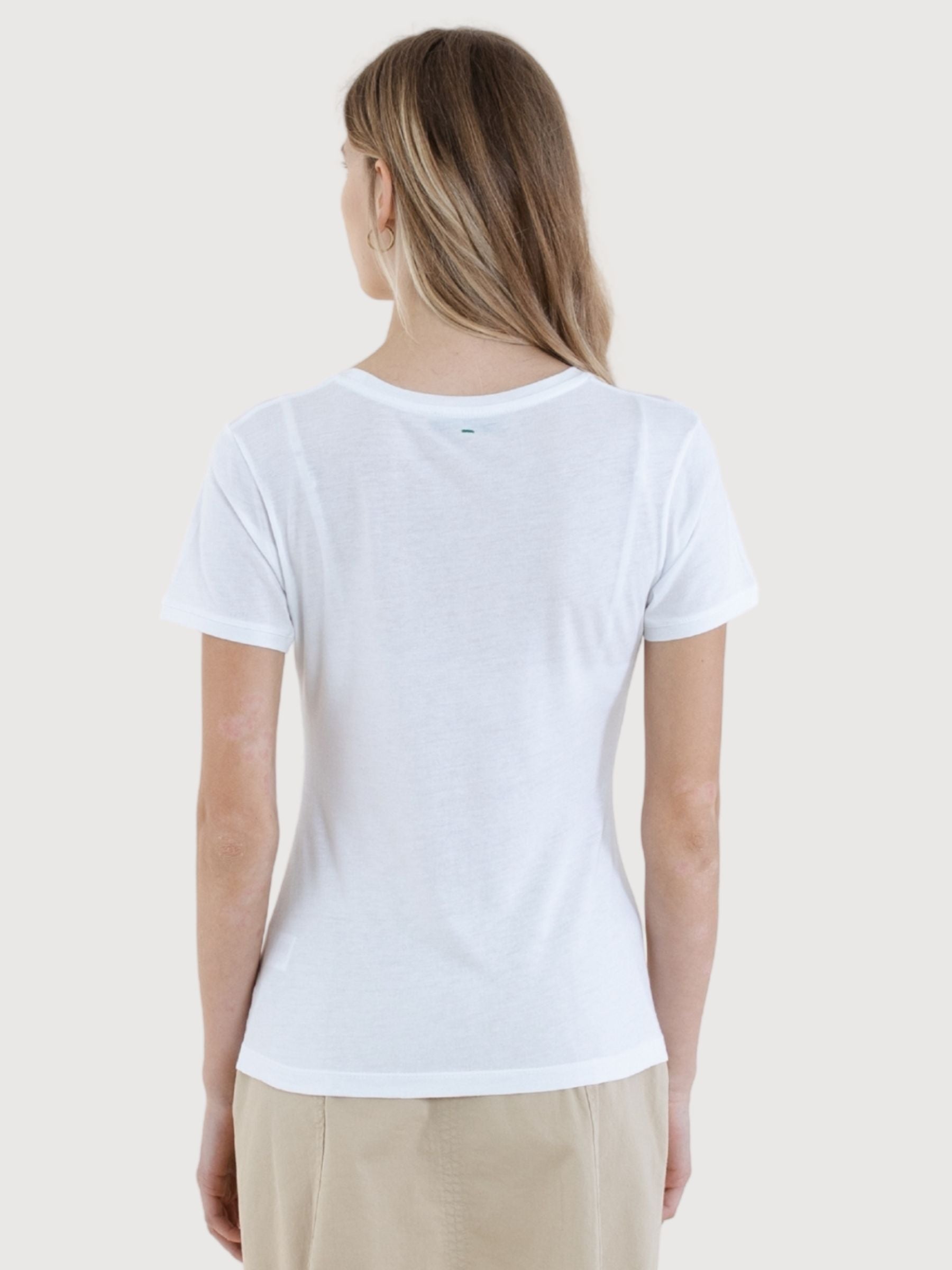 Denise T-Shirt Whitewoman T-Shirt| Re-Bello