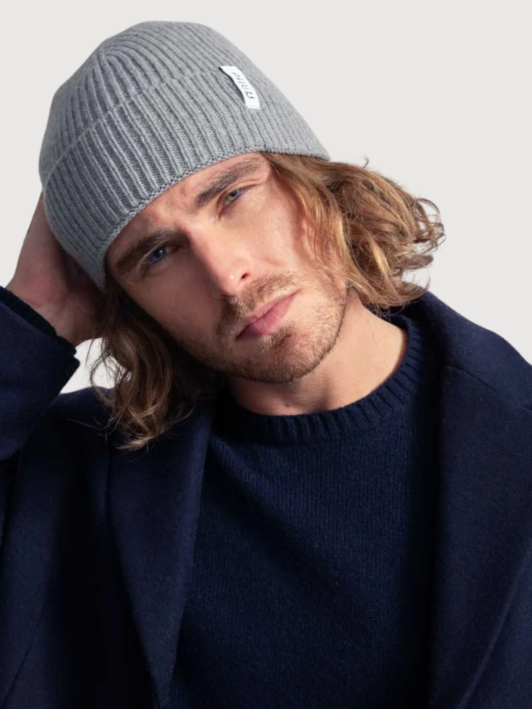 Berretto Marcello Grigio Calce in Cashmere Rigenerata | Rifò