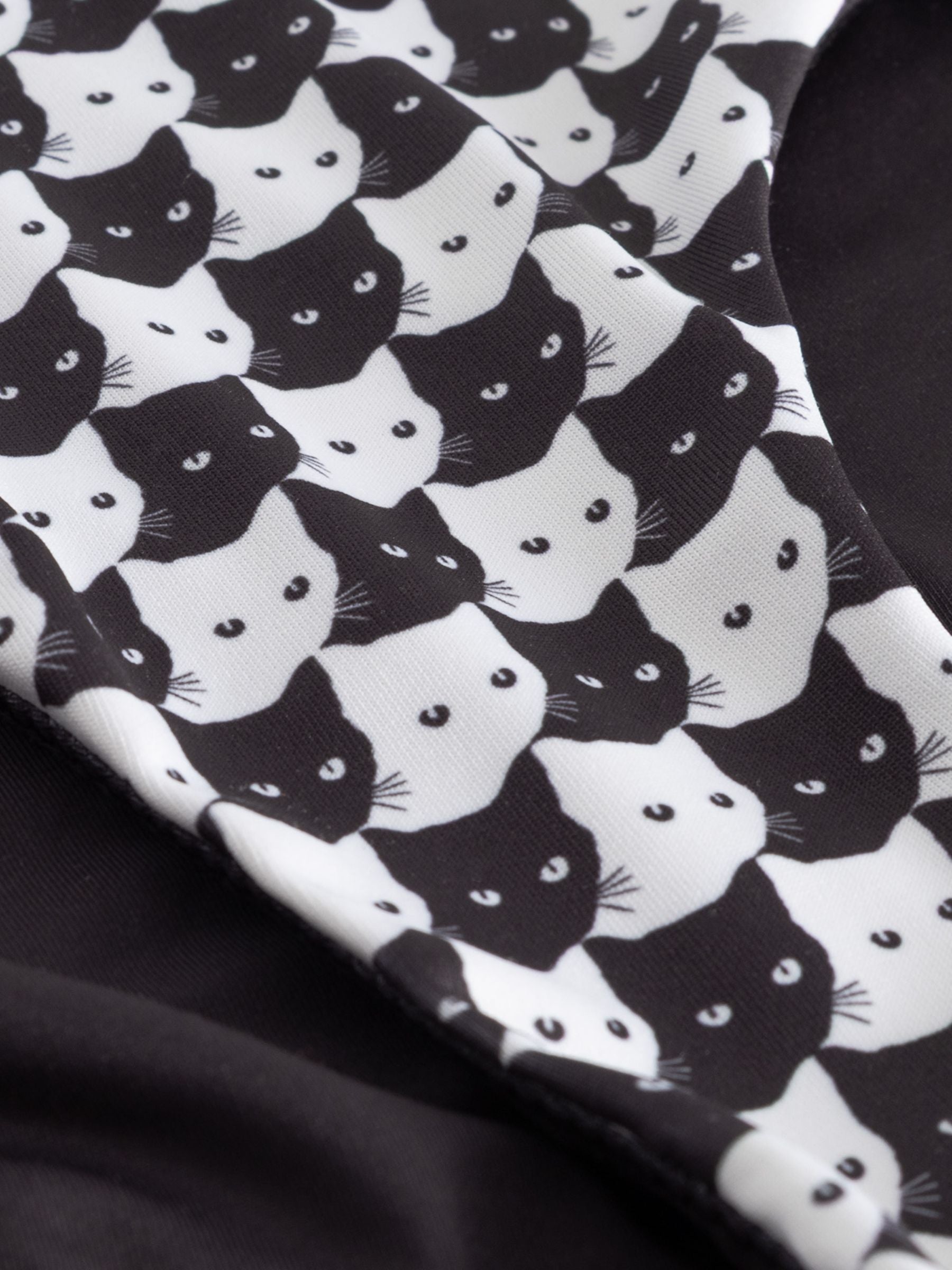 Bikinihose Slite Pepita Cats Schwarz | Dedicated