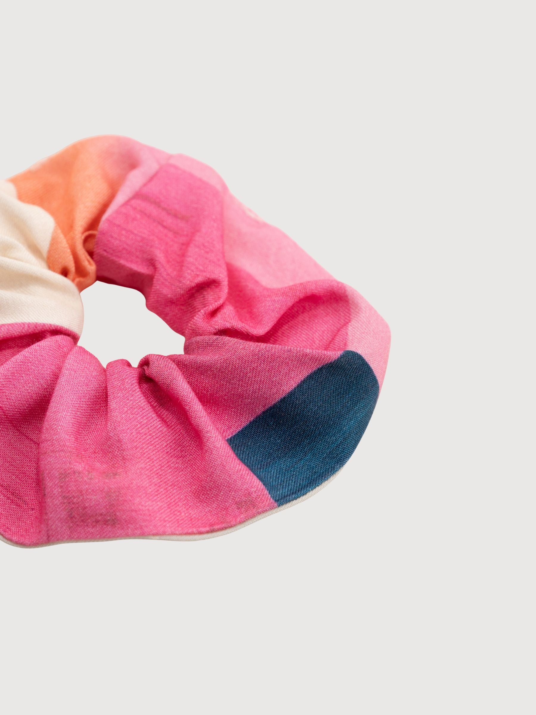 Scrunchie Abstract Block Multi Color | DEDICATED