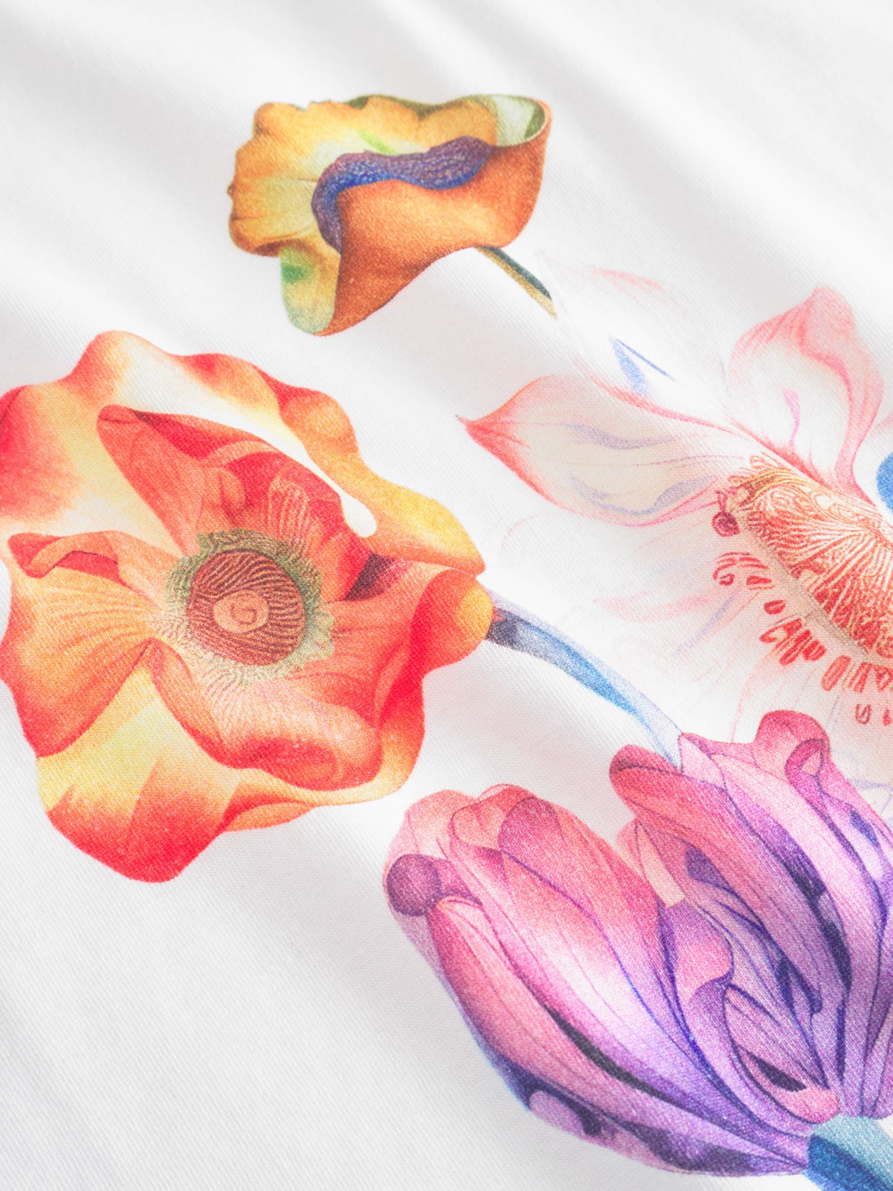 T-Shirt Visby Fantasy Fiori Donna | Dedicated