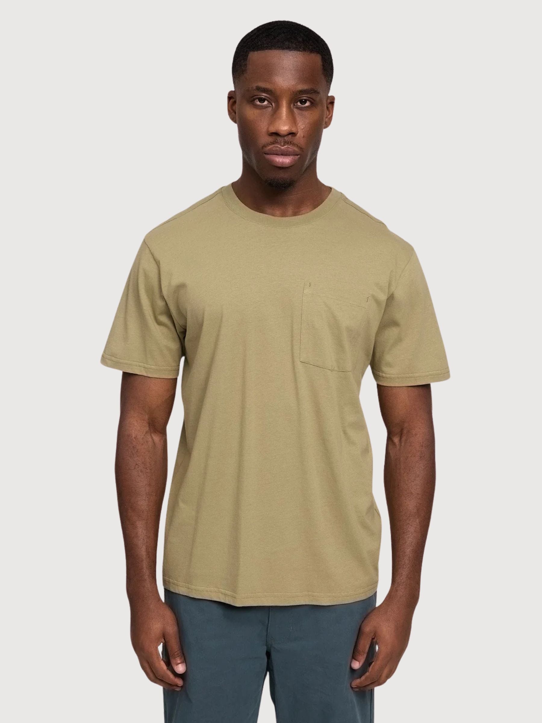 TShirt Chest Pocket Man Olive Gots Cotton | Mazine