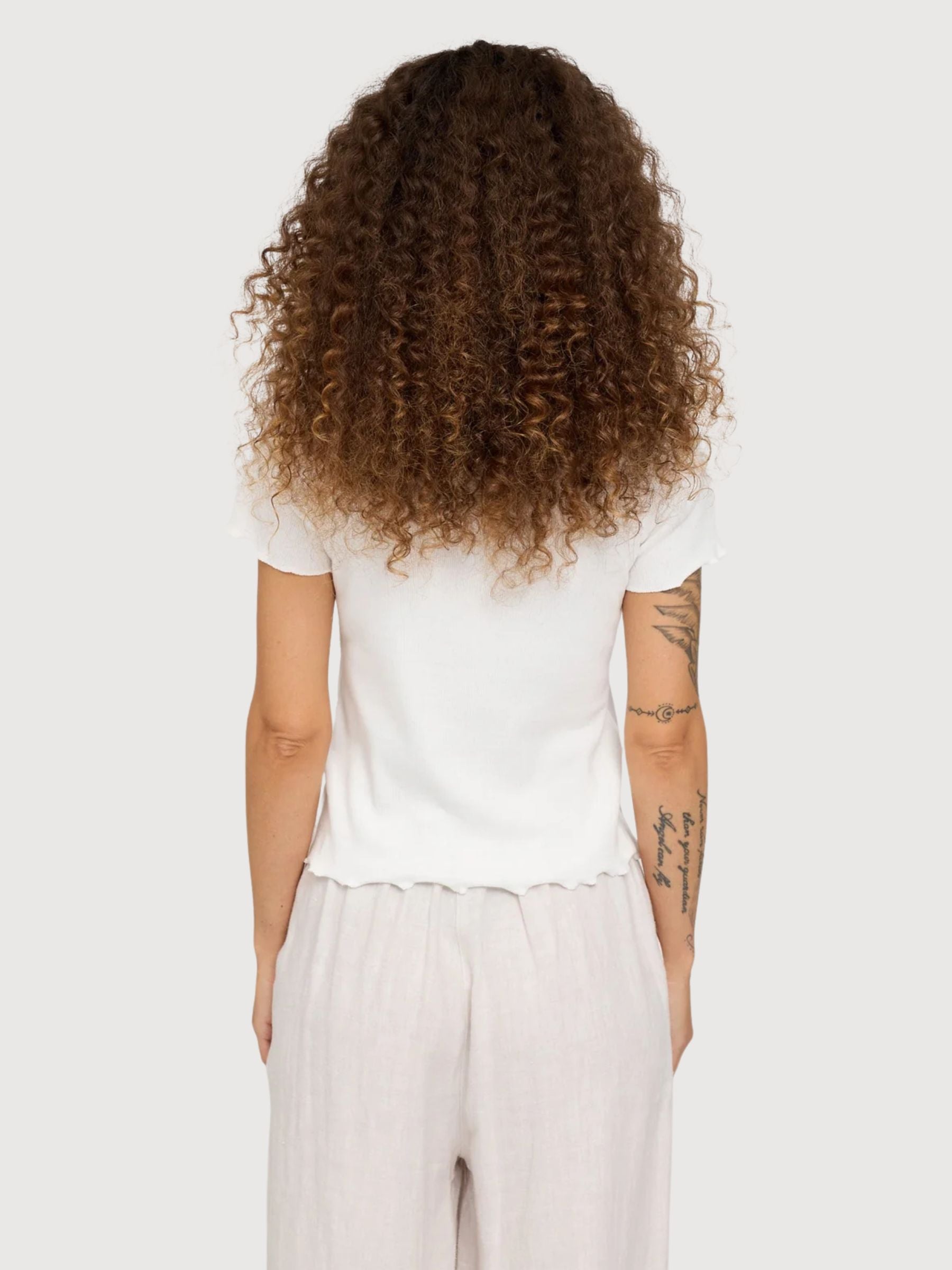 T-Shirt Babylock Hems Woman Offwhite | Mazine