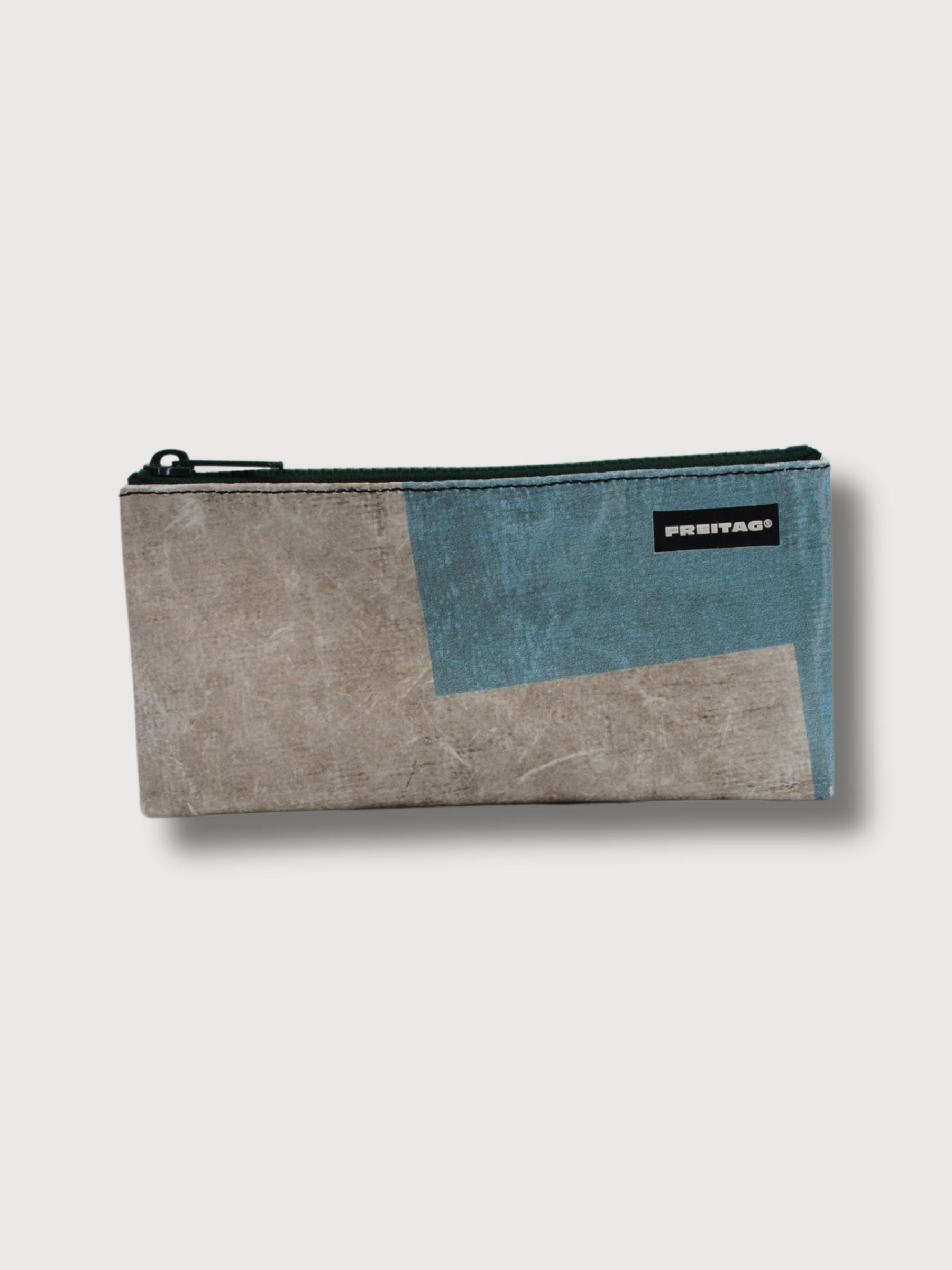 Pouch F06 Serena Grey & Light Blue In Used Truck Tarps | Freitag