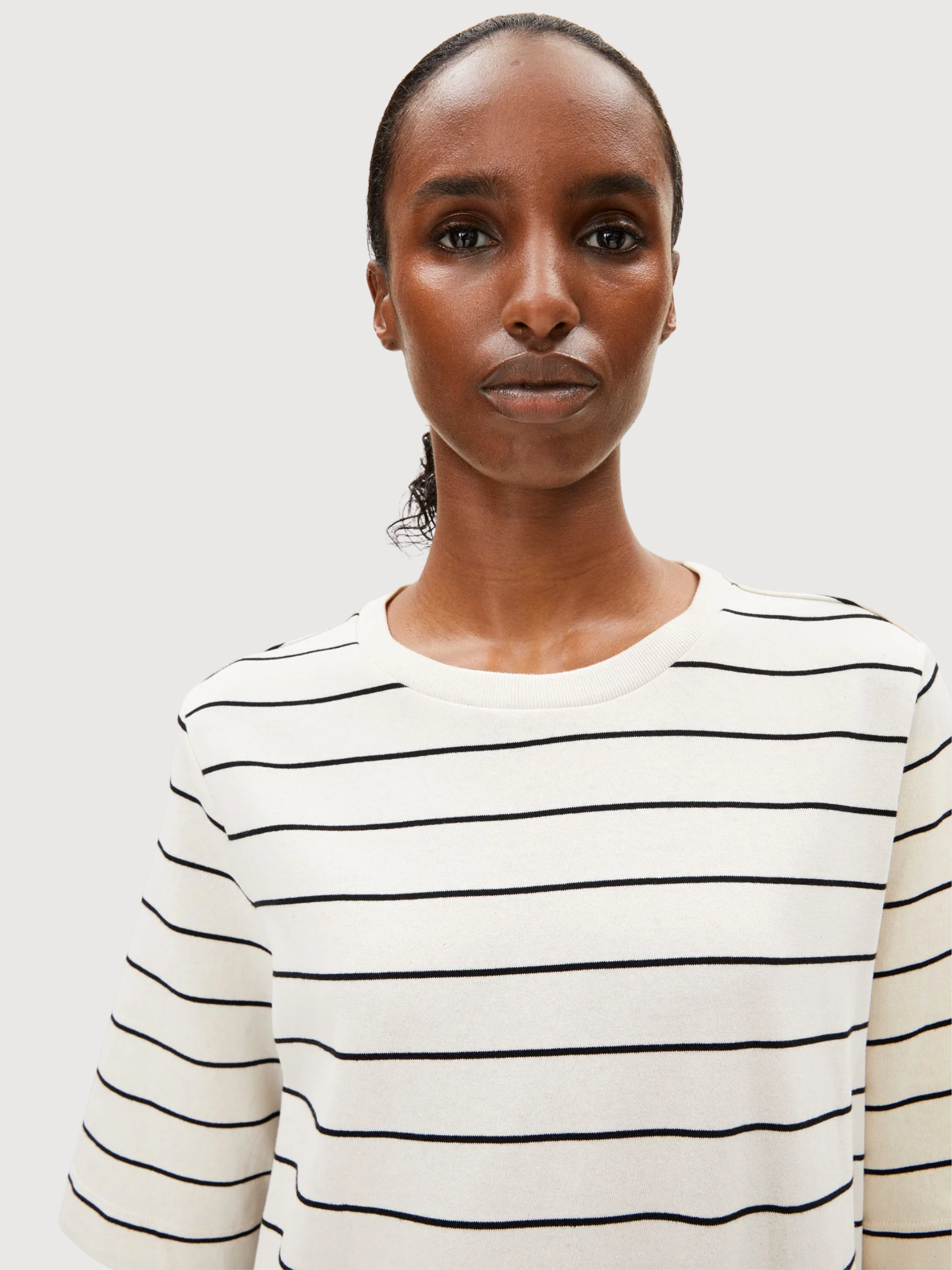 Dress Xelinaa Stripe Undyed Black | Armedangels