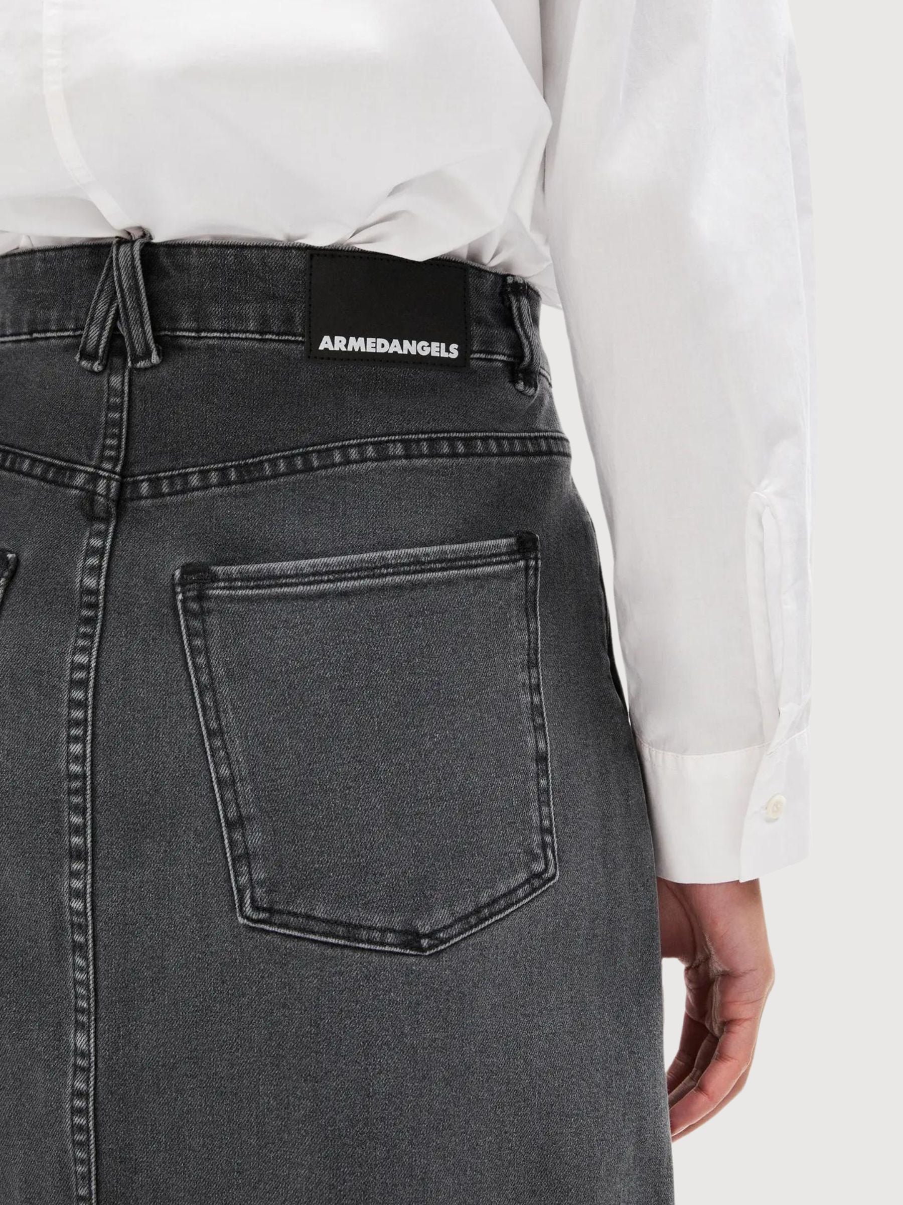 Gonna kitaa demi Jeans Grigioscuro | Armedangels