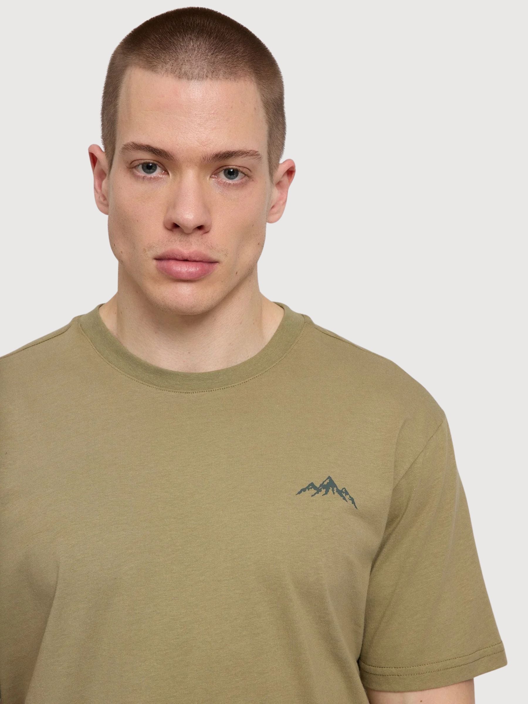 T-Shirt Chest Print Man Olive | Mazine