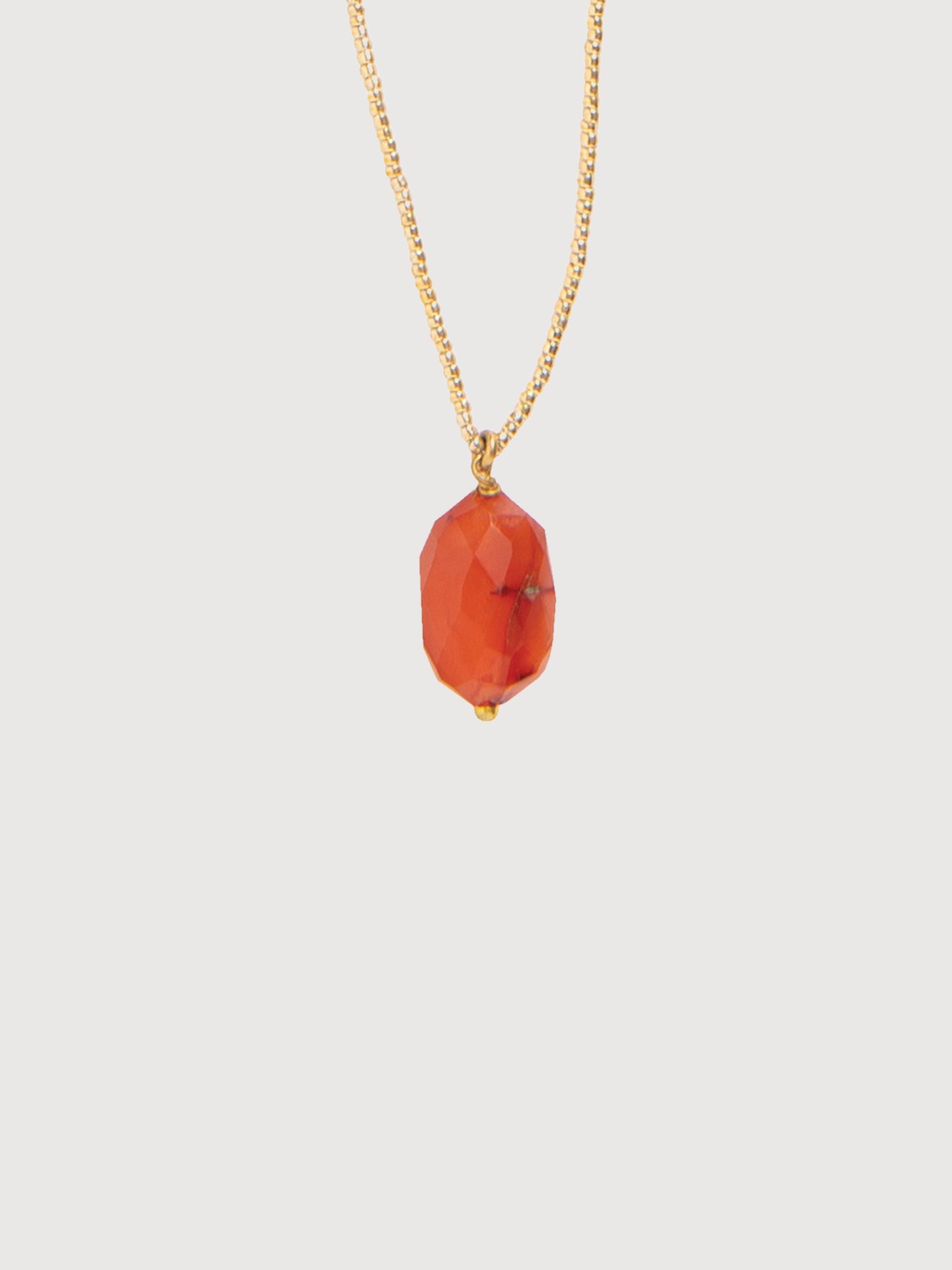 Collana calma corniola oro | A Beautiful Story