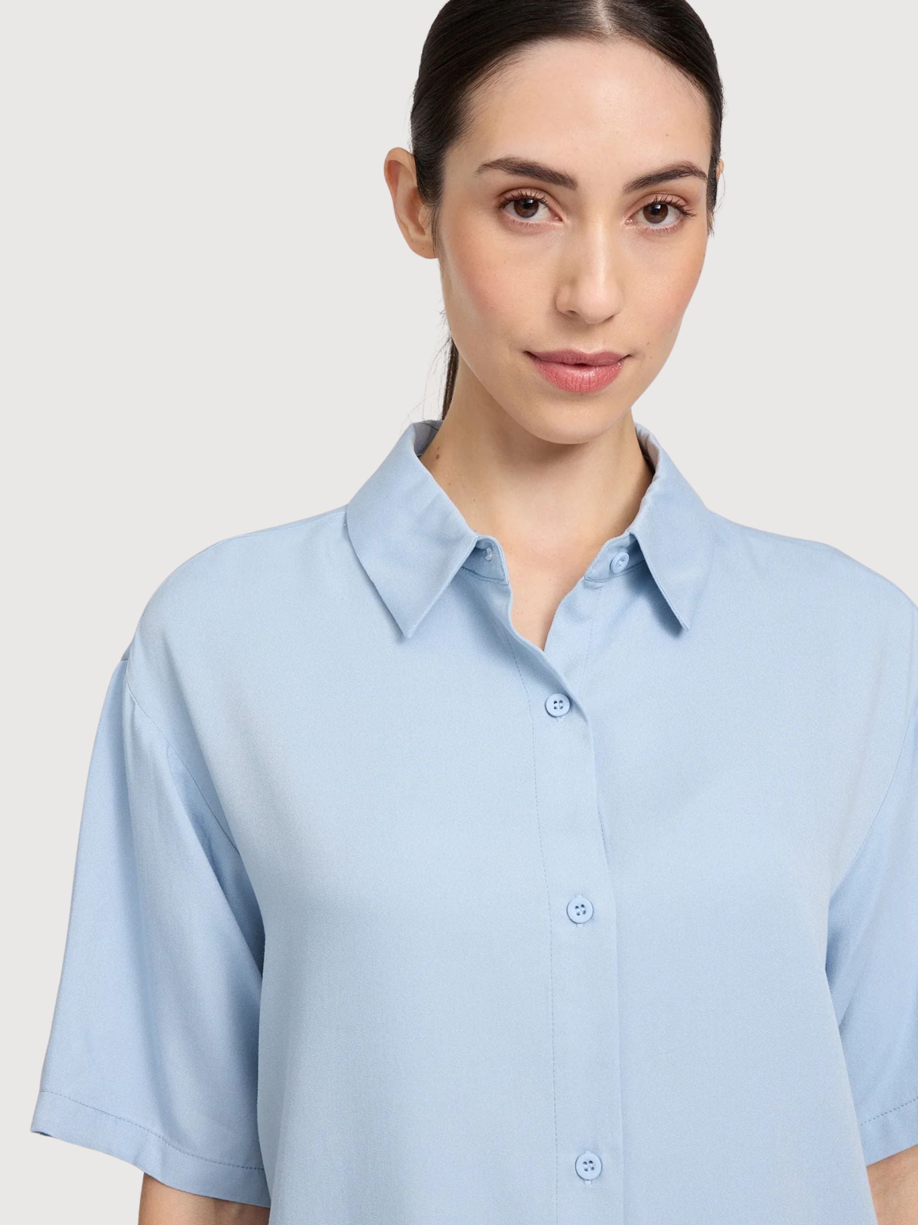 Hemd Kurzarm Viskose Damen Pastellblau | Mazine