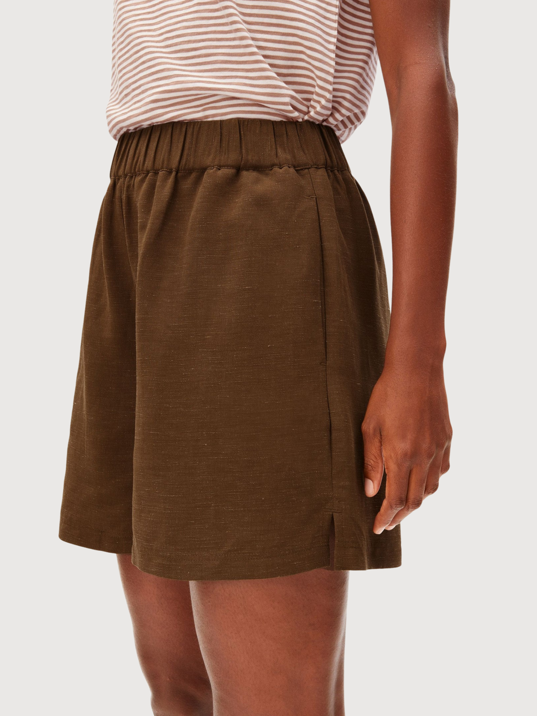 LINEN BLEND PULL ON SHORTS | ARMEDANGELS
