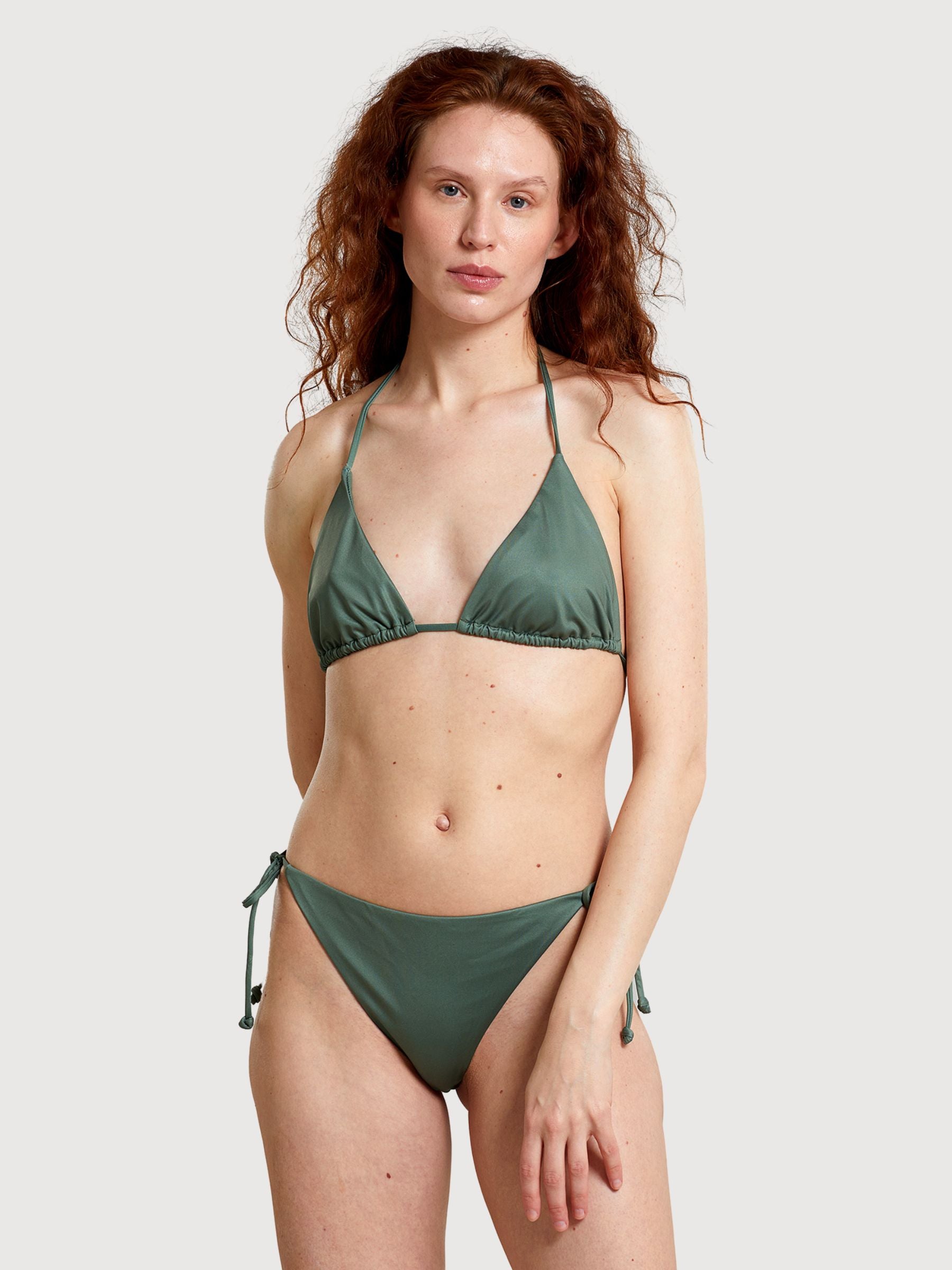 Yxlan Leaf Green Four Leaf Clover Bikini Top | Dedicated