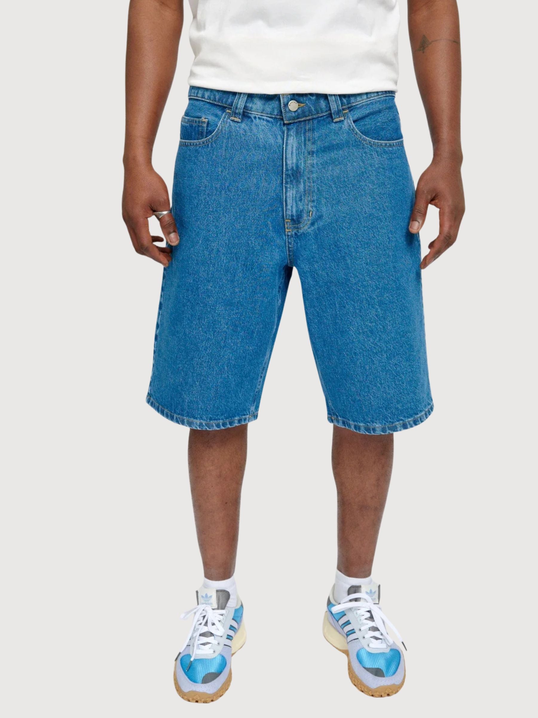 Shorts in denim da uomo lavaggio medio blu | MAZINE