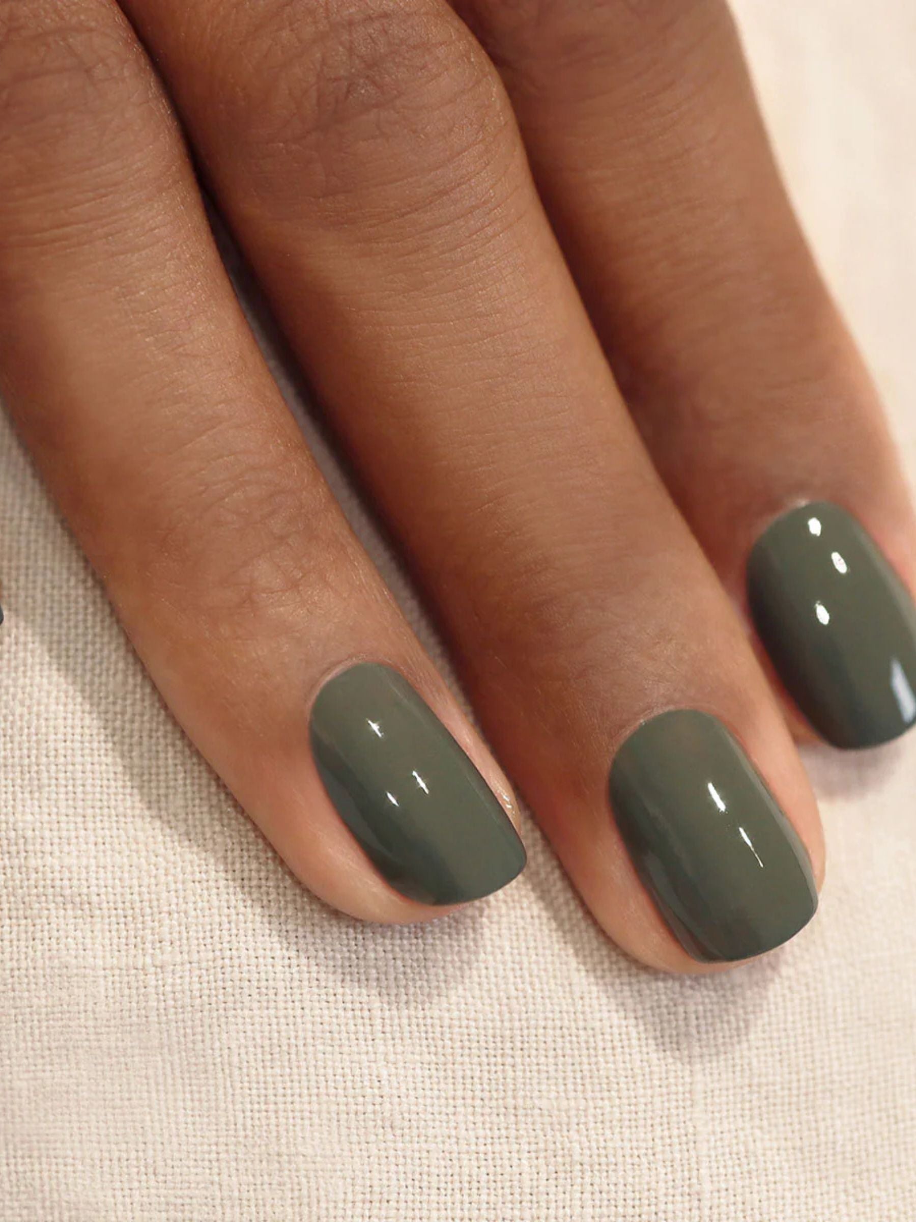 Nail Polish Green-Nail Polish Khaki | Manucurist