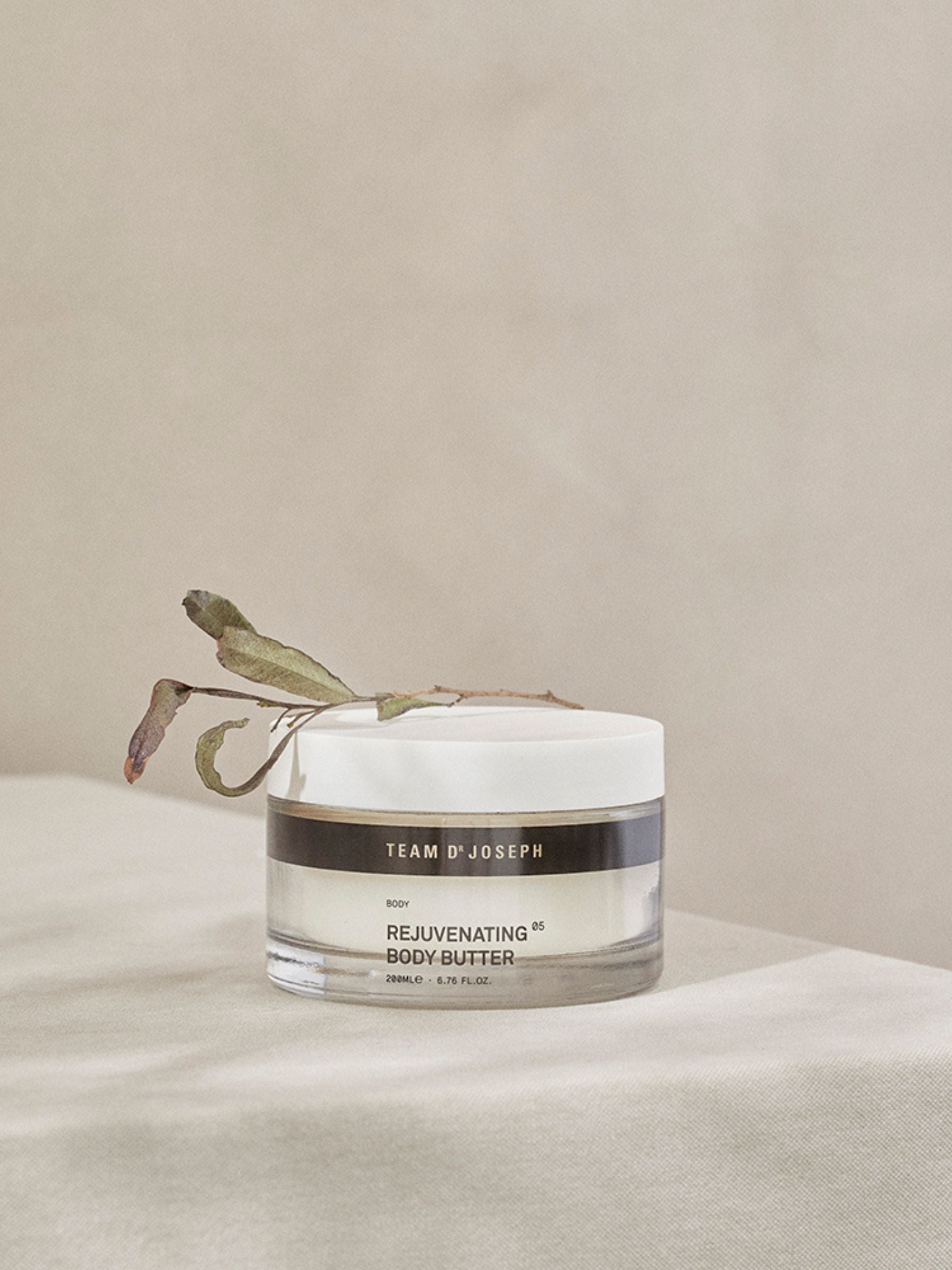 Rejuvenating Body Butter 200 ml | Team Dr. Joseph