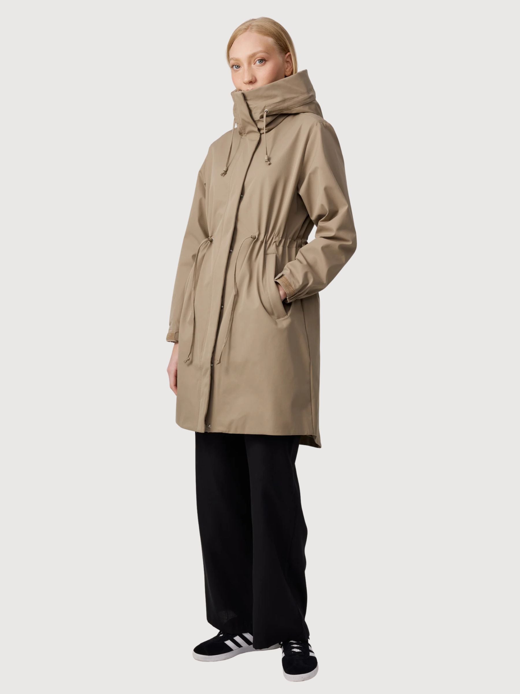 Rylie Jacke Taupe | Makia