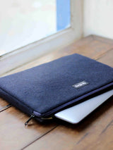 Navy recycled wool computer bag Ava M 15"| Hindbag