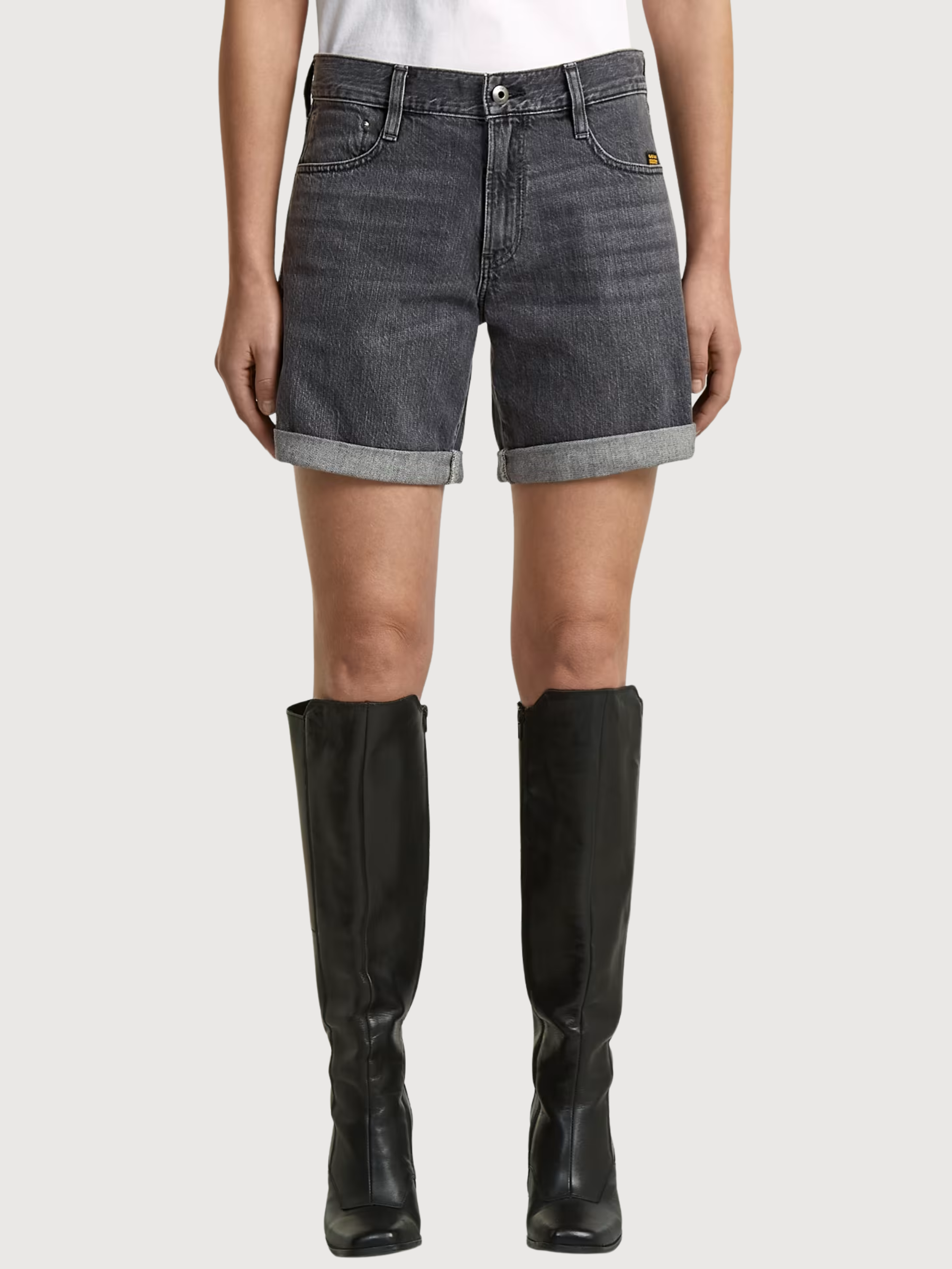 Judee Shorts Woman Worn In Diorite Grey | G-Star Raw