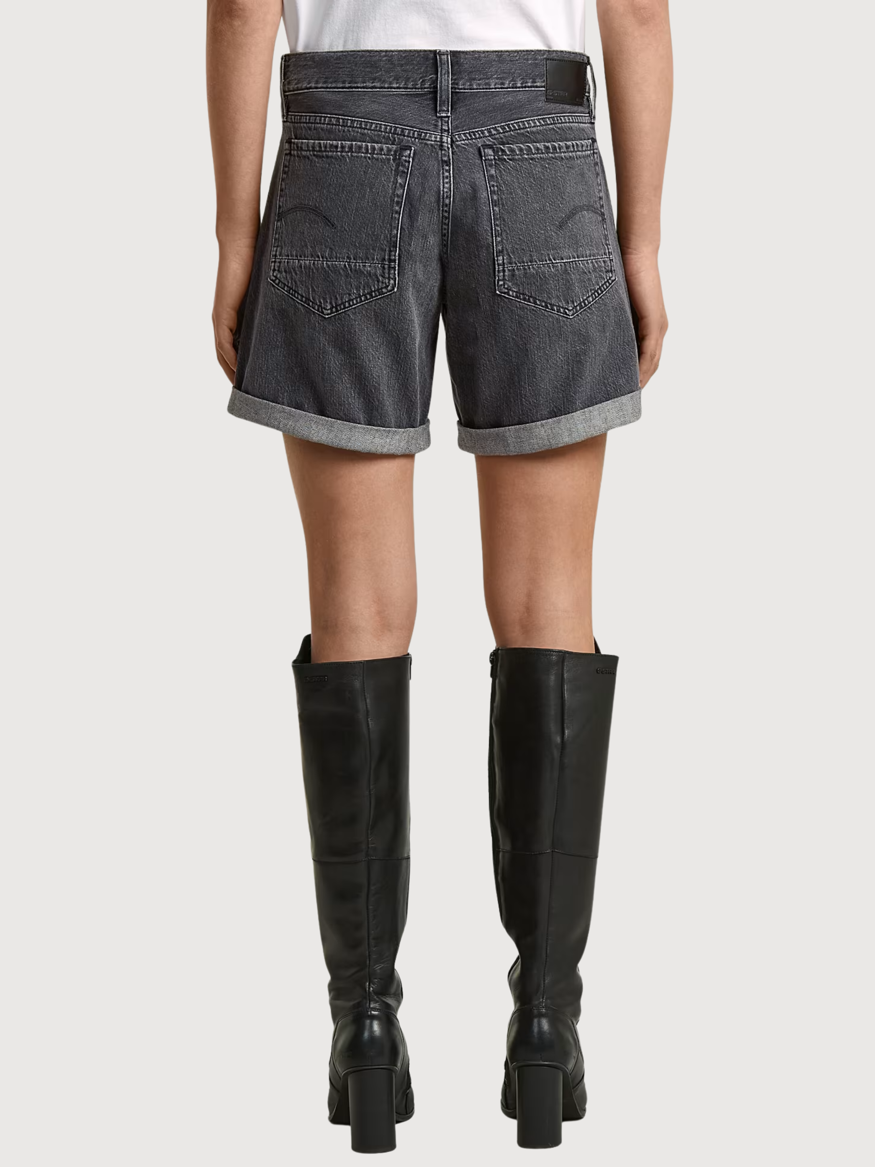 Judee Shorts Woman Worn In Diorite Grey | G-Star Raw
