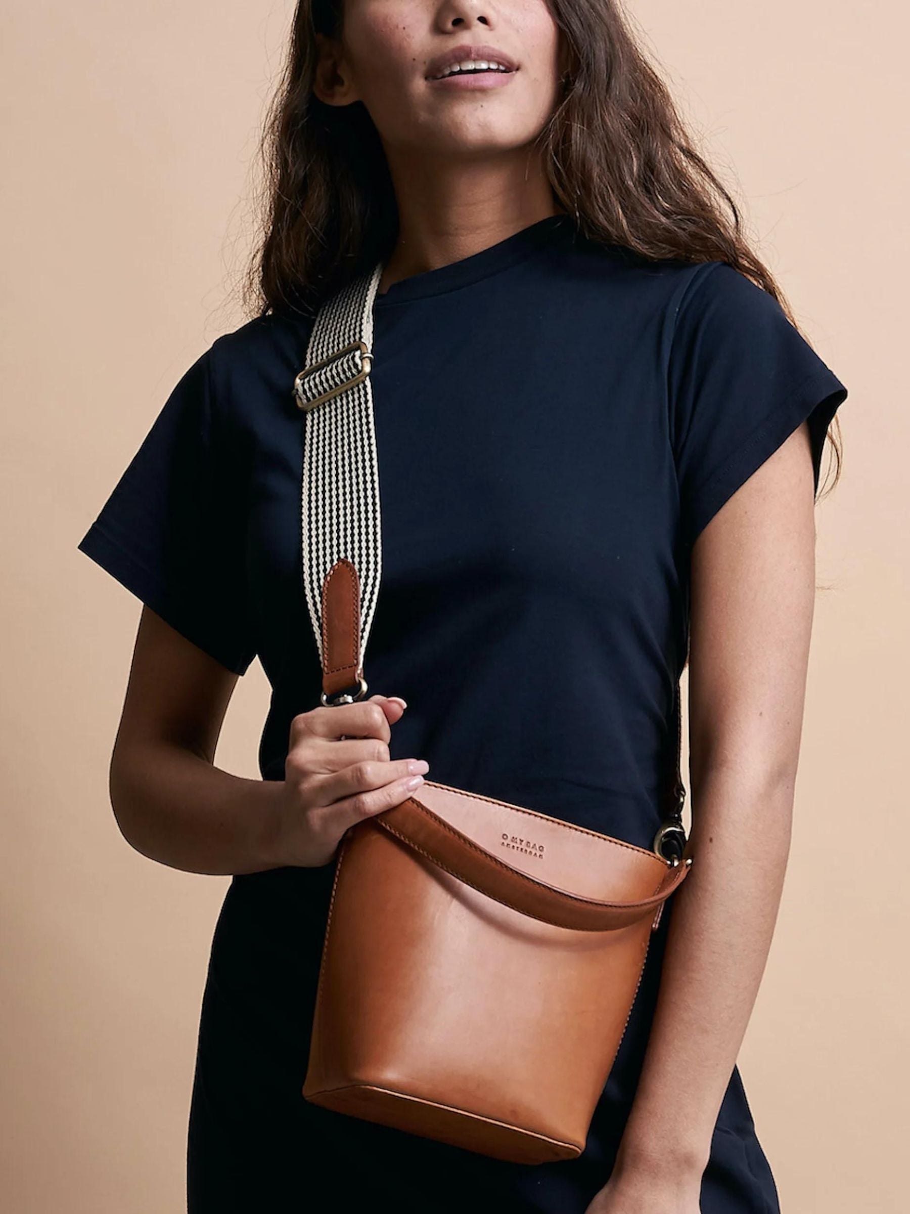 Checkered Webbing Strap Cognac | O my Bag