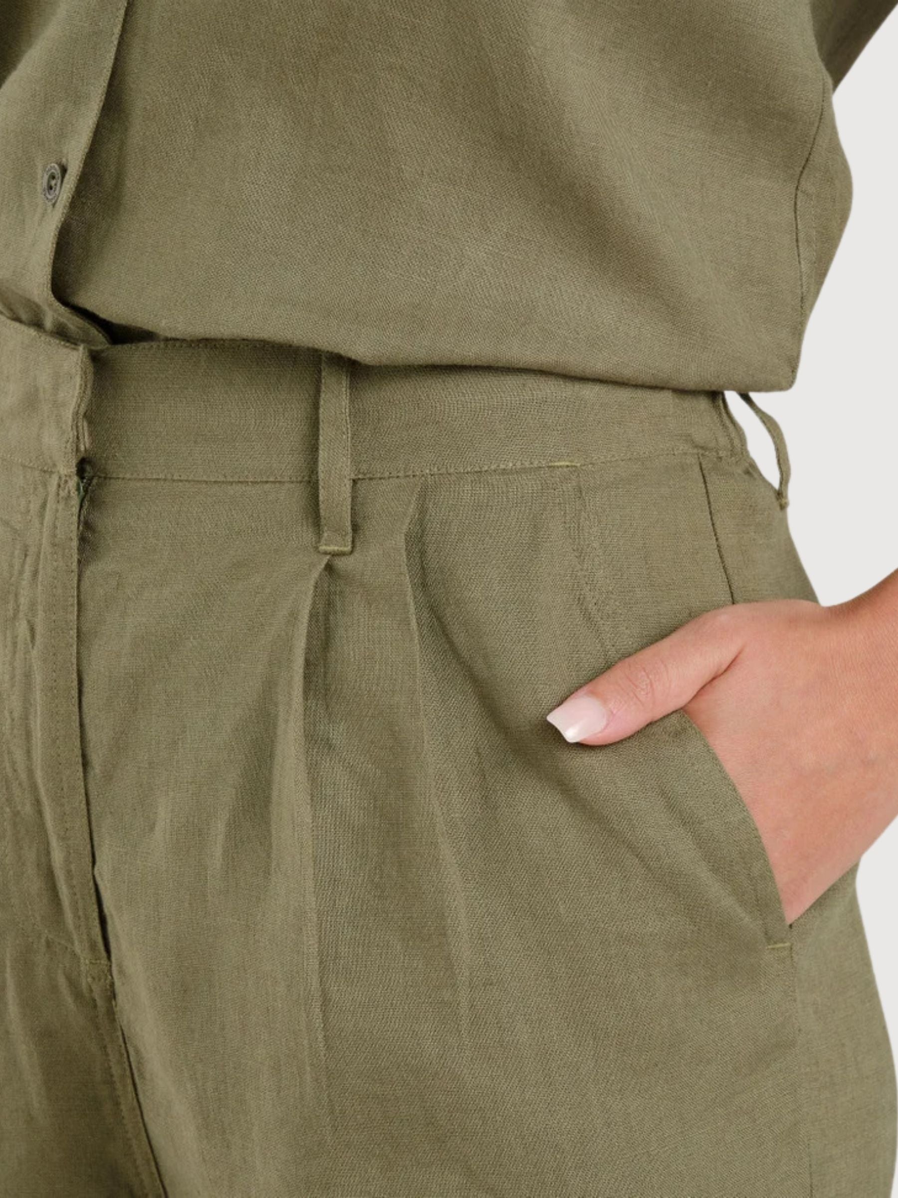 Shorts Djupvik Linen Green Woman | Dedicated
