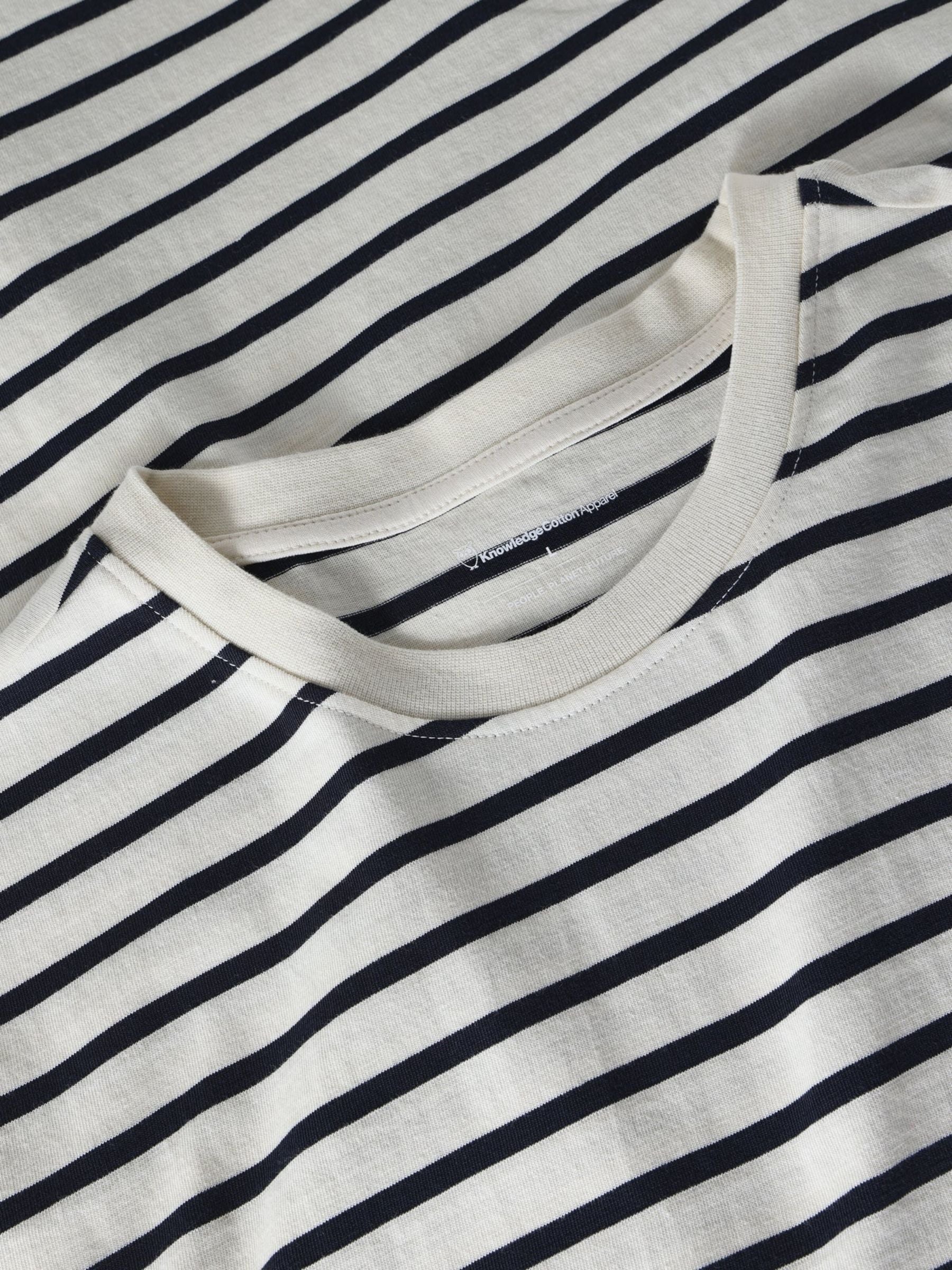 T-shirt a righe in cotone organico GOTS/Vegan Navy | KNOWLEDGE COTTON APPAREL