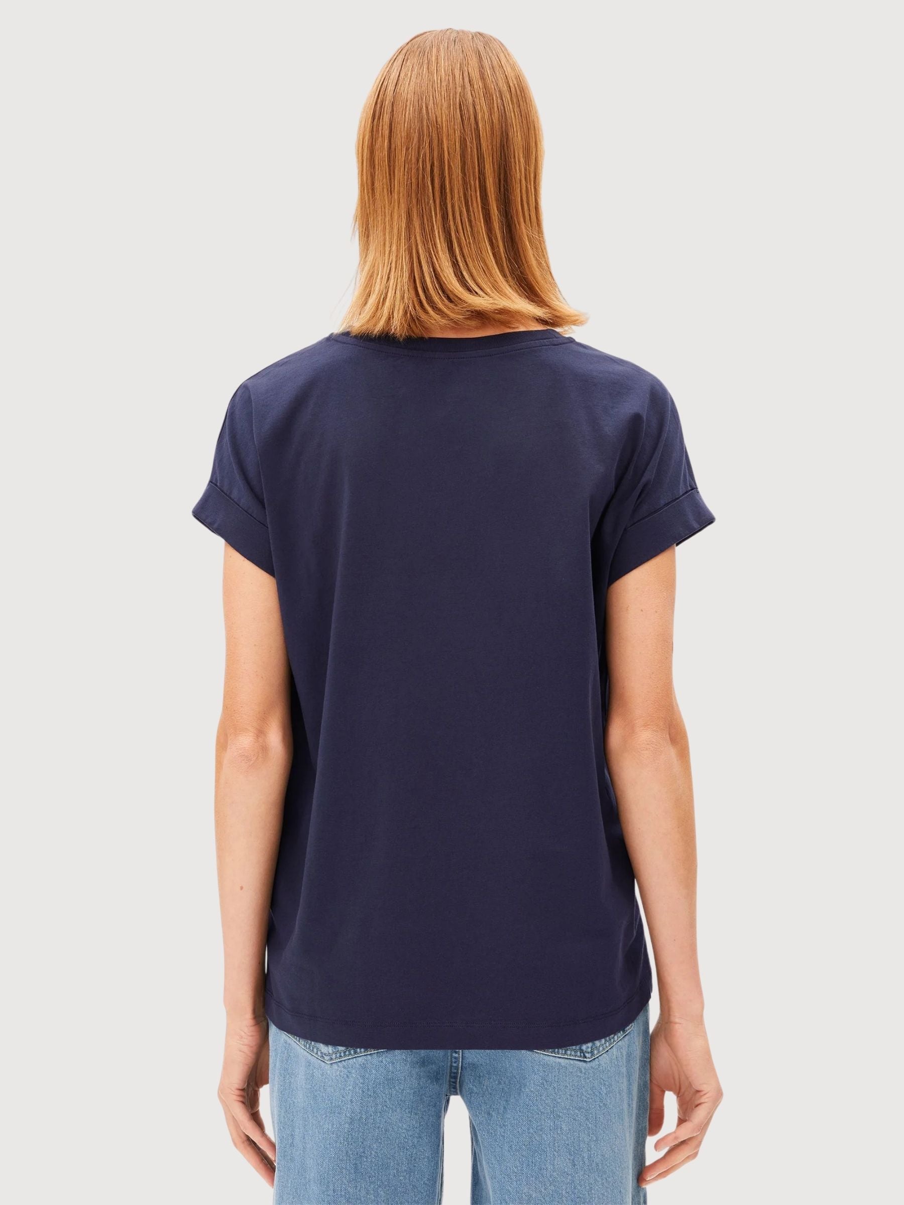 T-Shirt Idaara Tinted Navy Damen | Armedangels