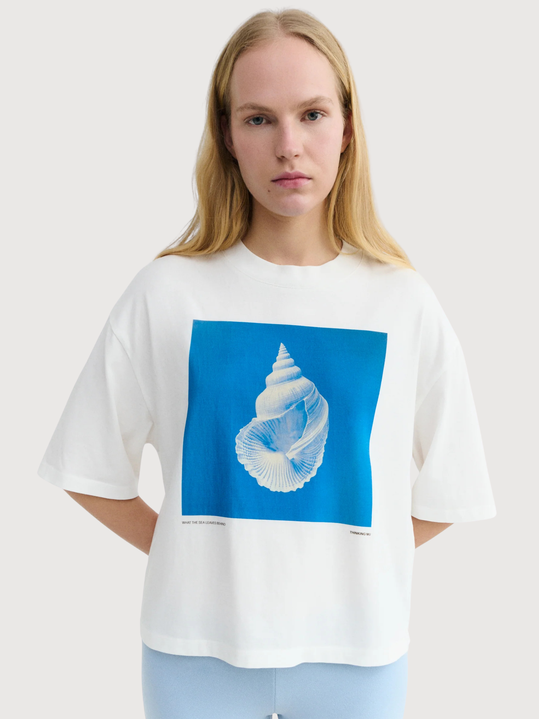 T-Shirt Lena Sea Treasure Woman | Thinking Mu