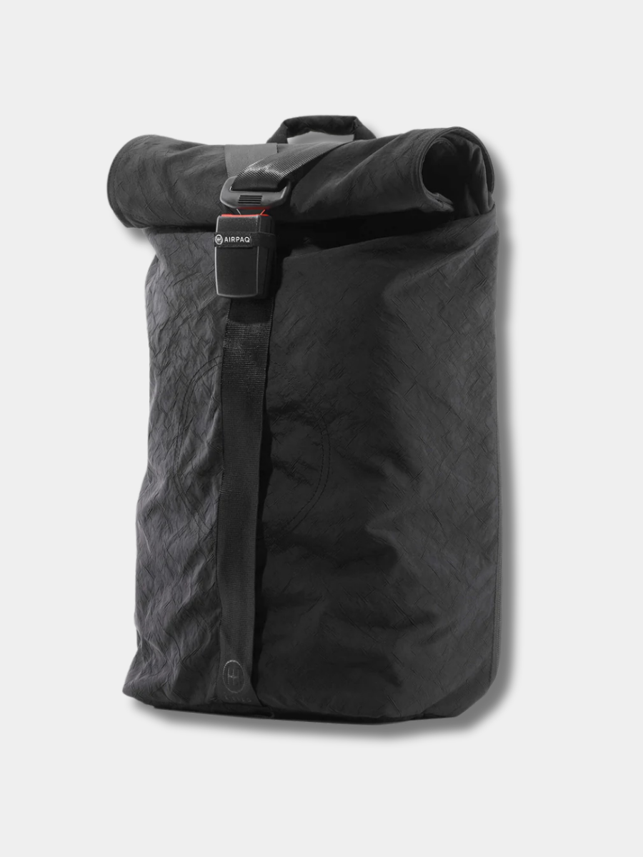 Rucksack Rolltop Biq 2.0 Schwarz aus recyceltem Material | Airpaq