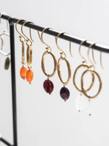 Anmutiges Granat Gold | A Beautiful Story