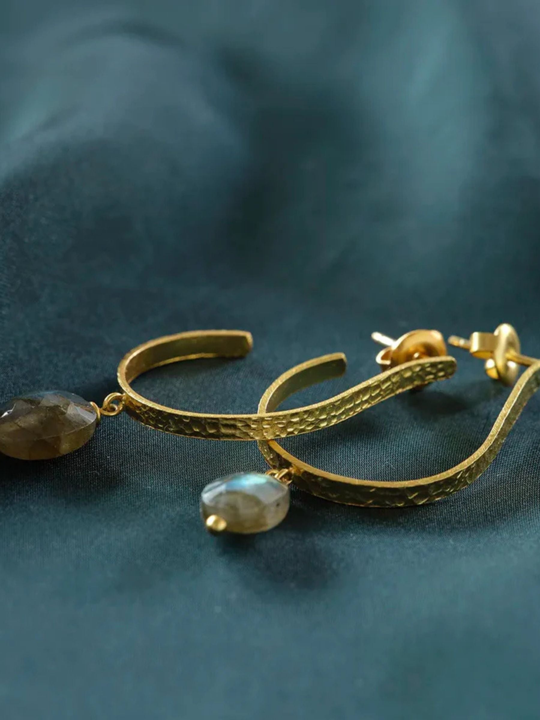 Attracted Labradorite Earings GP | A Beautiful Story