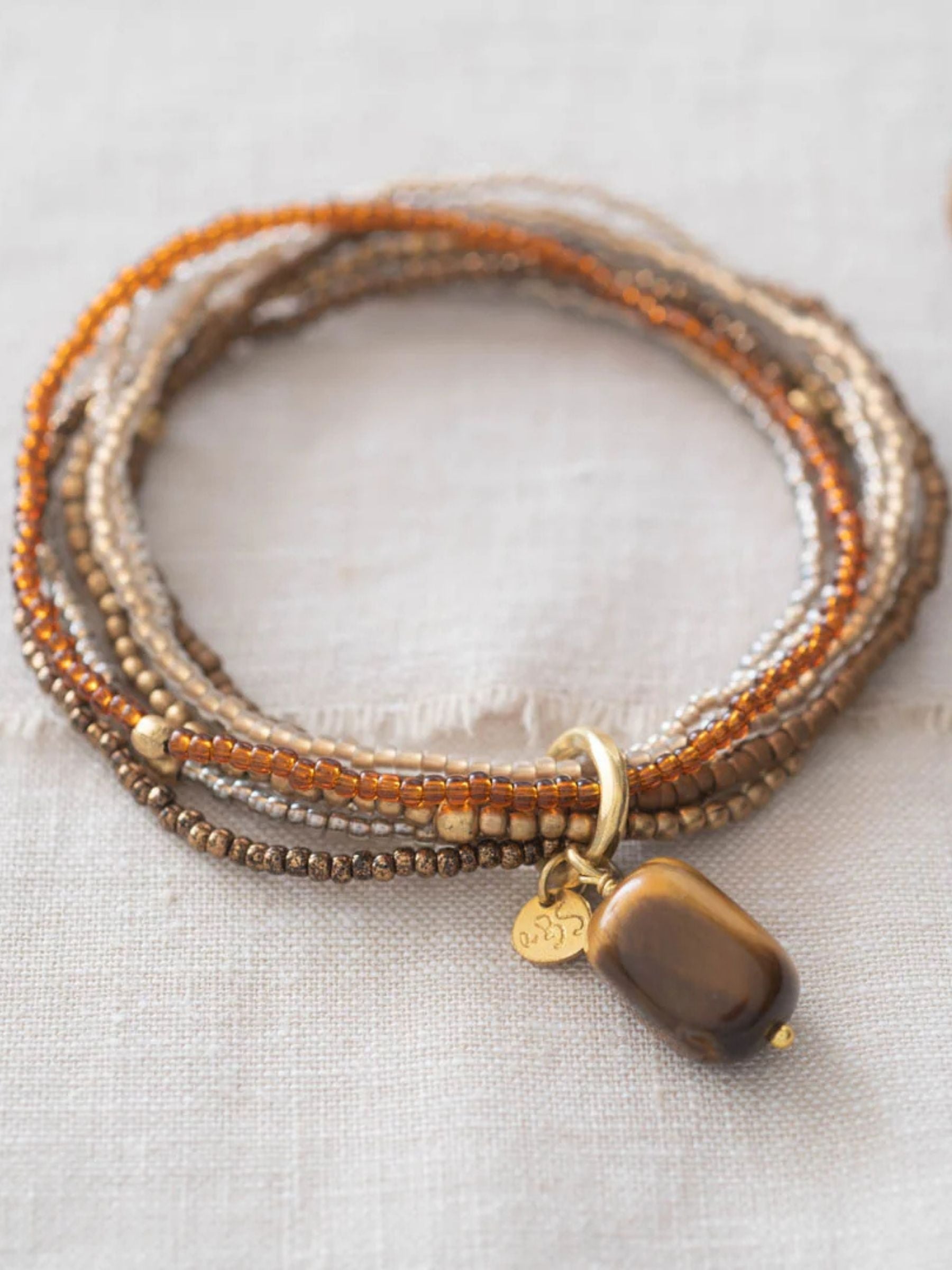 Nirmala Armband Tigers Auge Gold | A BEAUTIFUL STORY