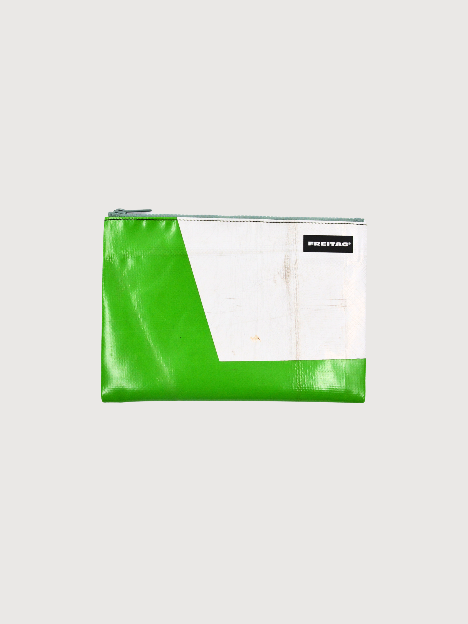 CHUCK Pochette Verde/Bianco | FREITAG