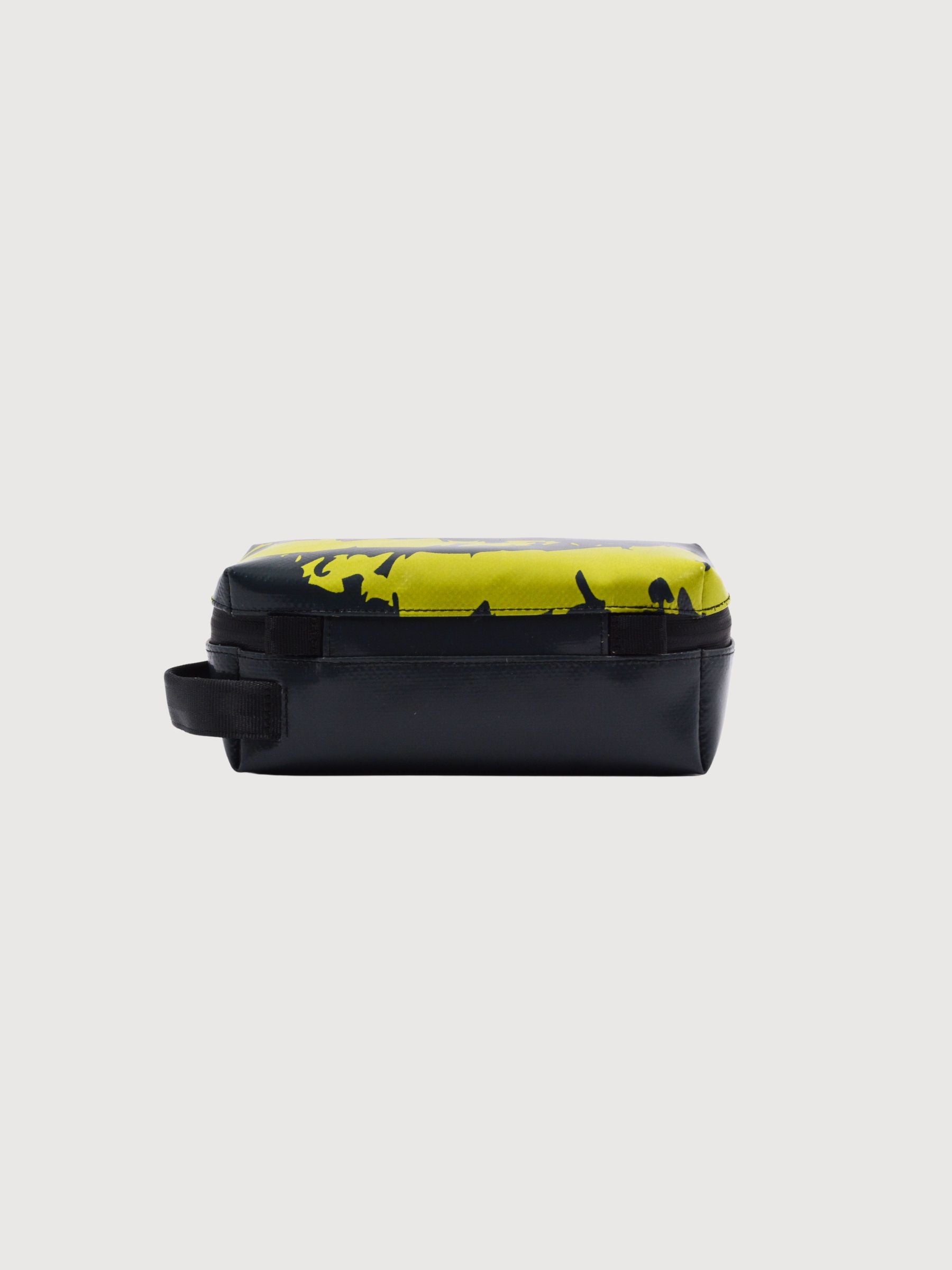 Beauty Case Cheyenne Green | Freitag