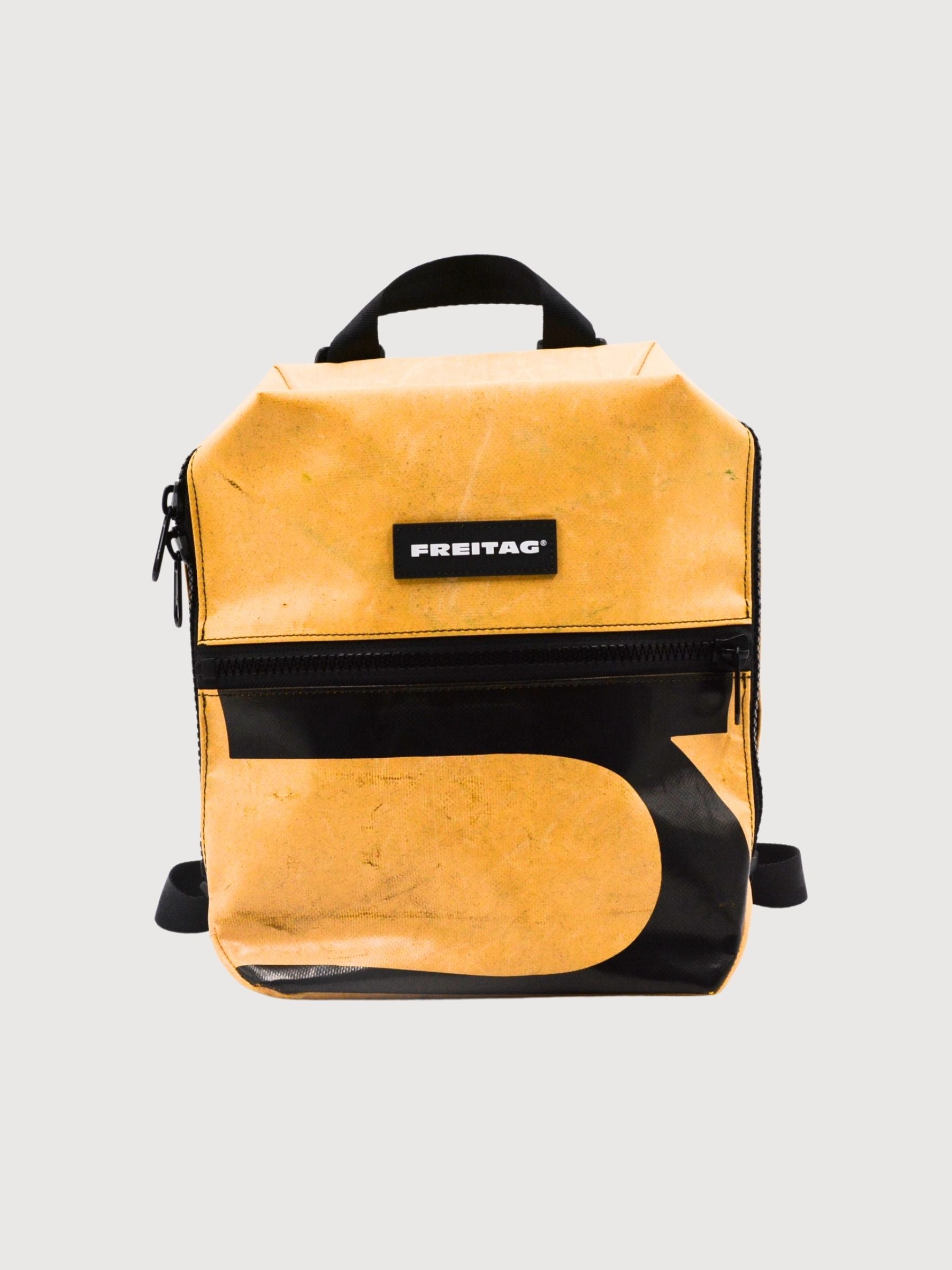 Rucksack Walter Gelb/Schwarz | Freitag