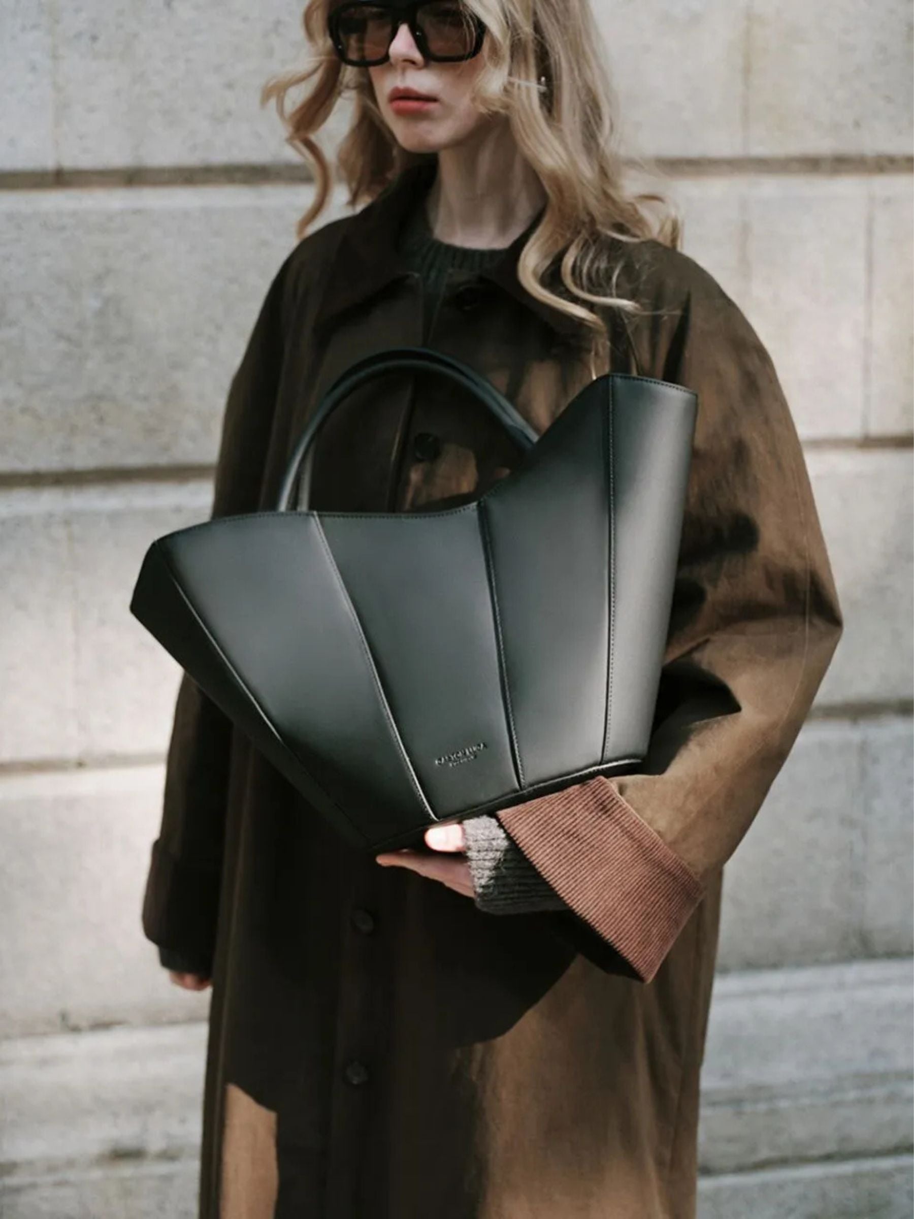 Josephine Tote Bag Black | Gaston Luga