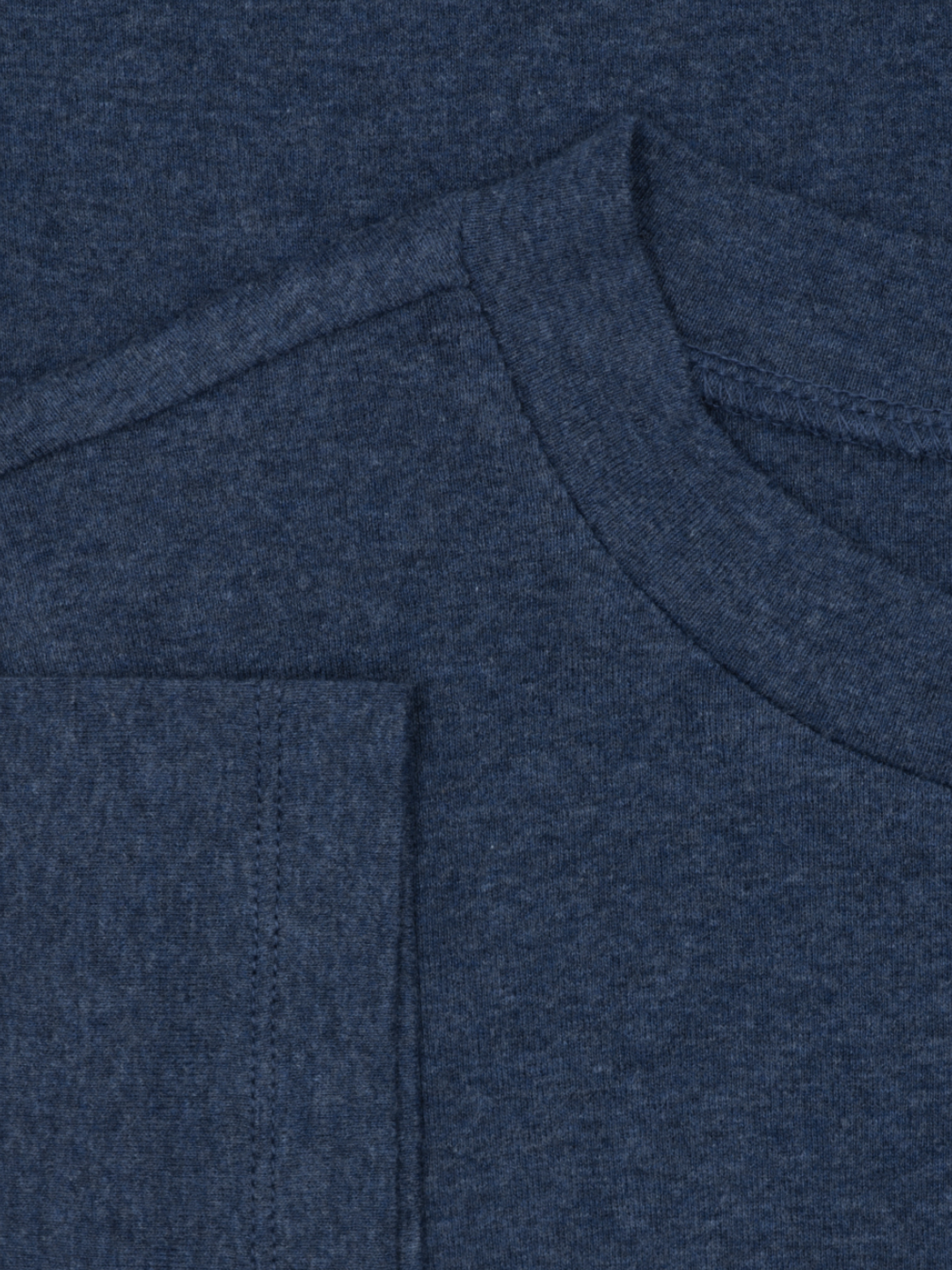 Damen-T-Shirt mit kurzen Ärmeln aus marineblauem Bio-Baumwollripp | SERENDIPITY