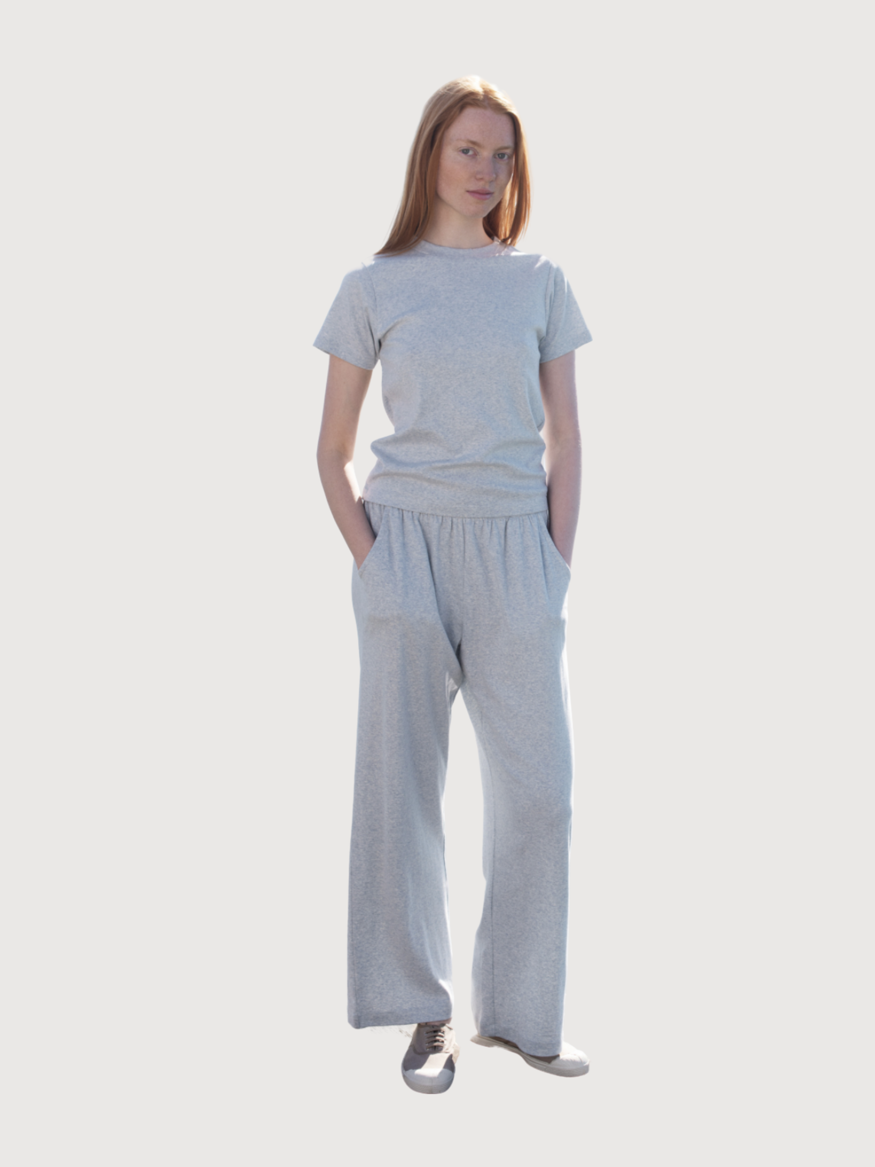 Kurzarm-T-Shirt für Damen in Nebelbraun aus Bio-Baumwolle | SERENDIPITY