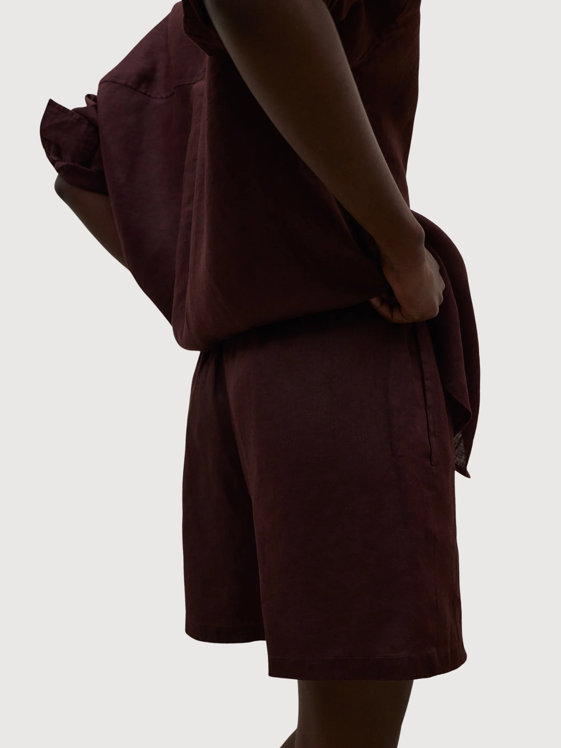 ERAS SHORTS WOMAN COCOA | ECOALF