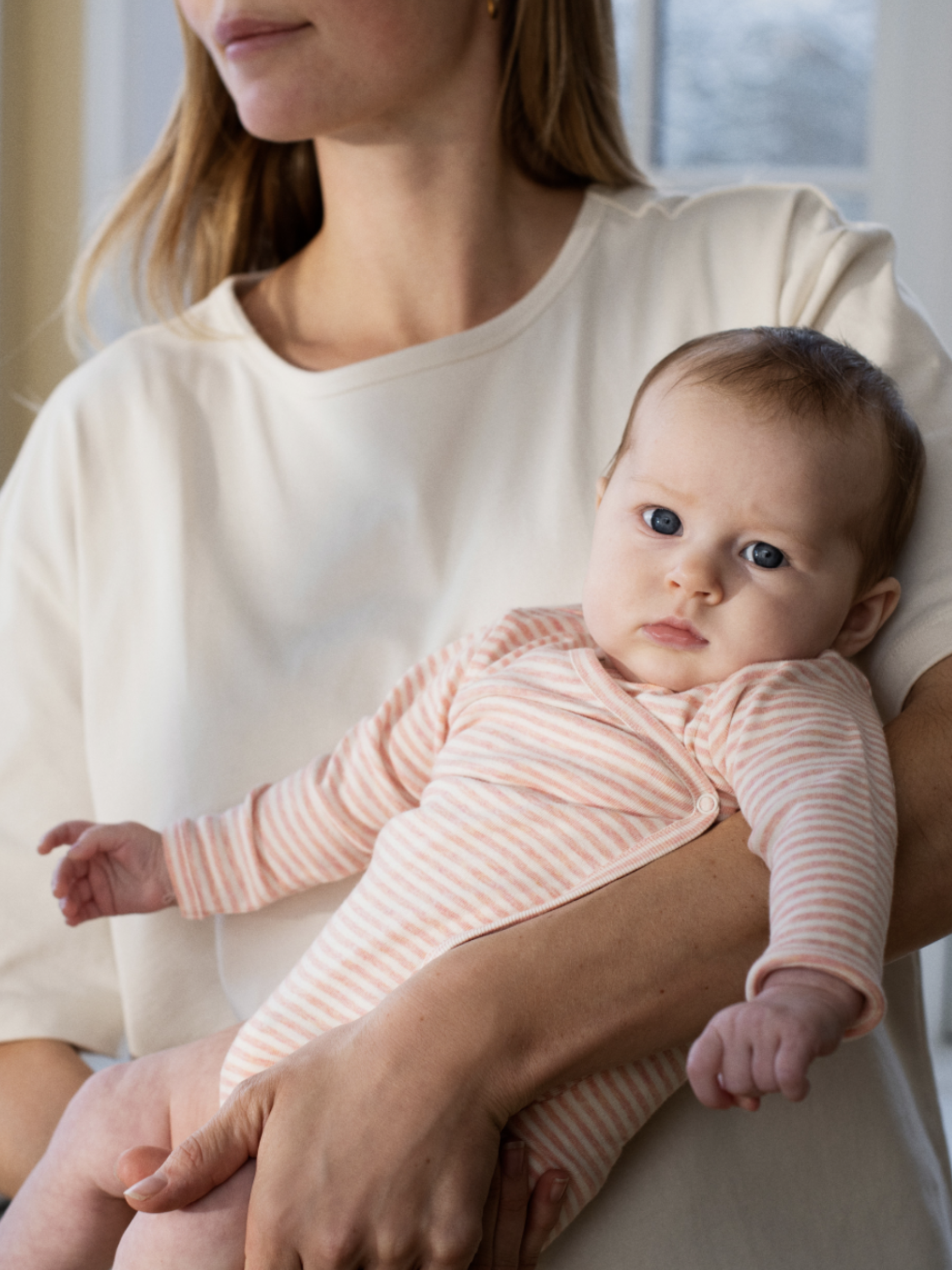 Newborn Wrap Body in Coral / Ecru   Organic Cotton | SERENDIPITY