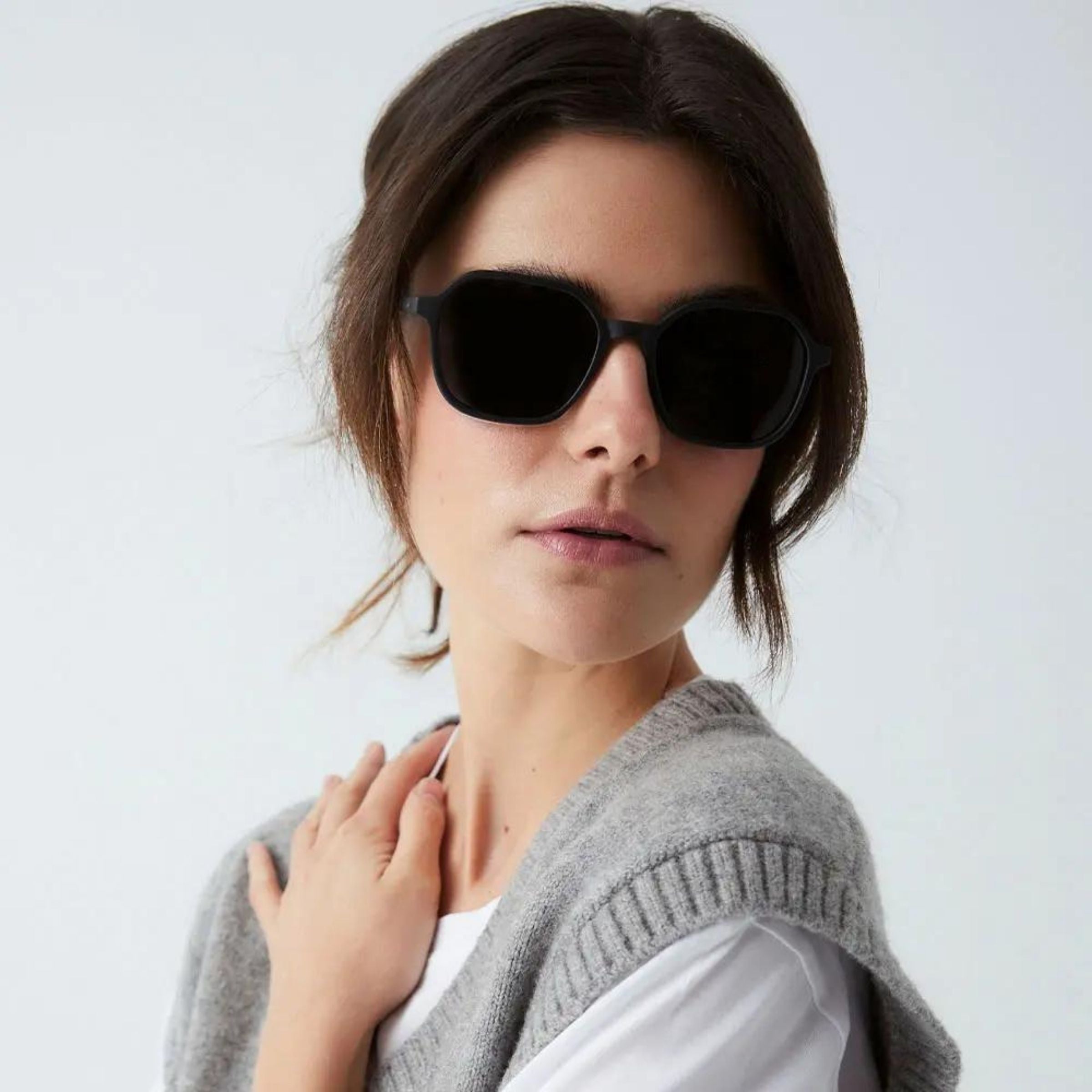 Sunglasses Valle Recycled Plastic Black | Parafina