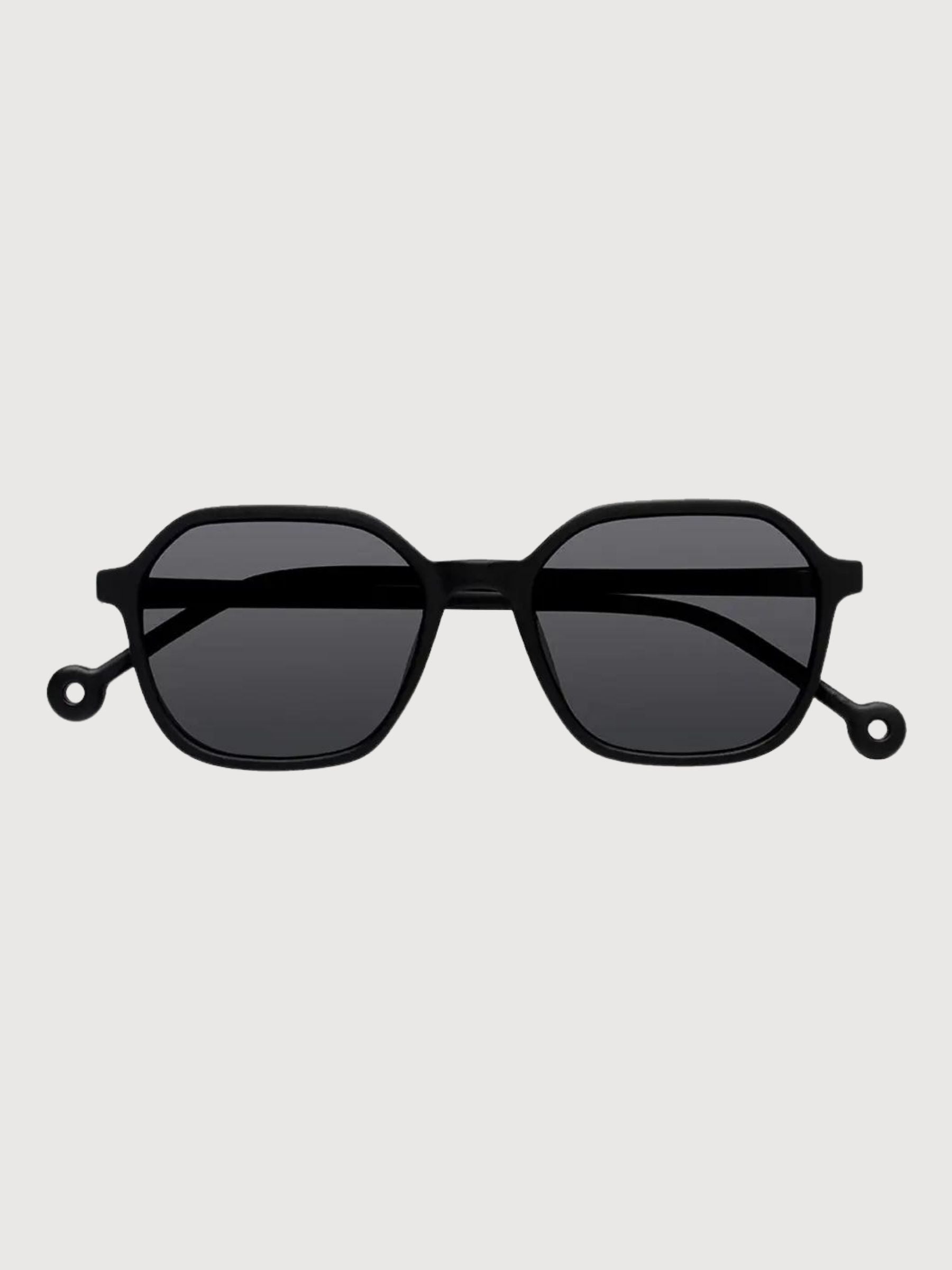 Sunglasses Valle Recycled Plastic Black | Parafina